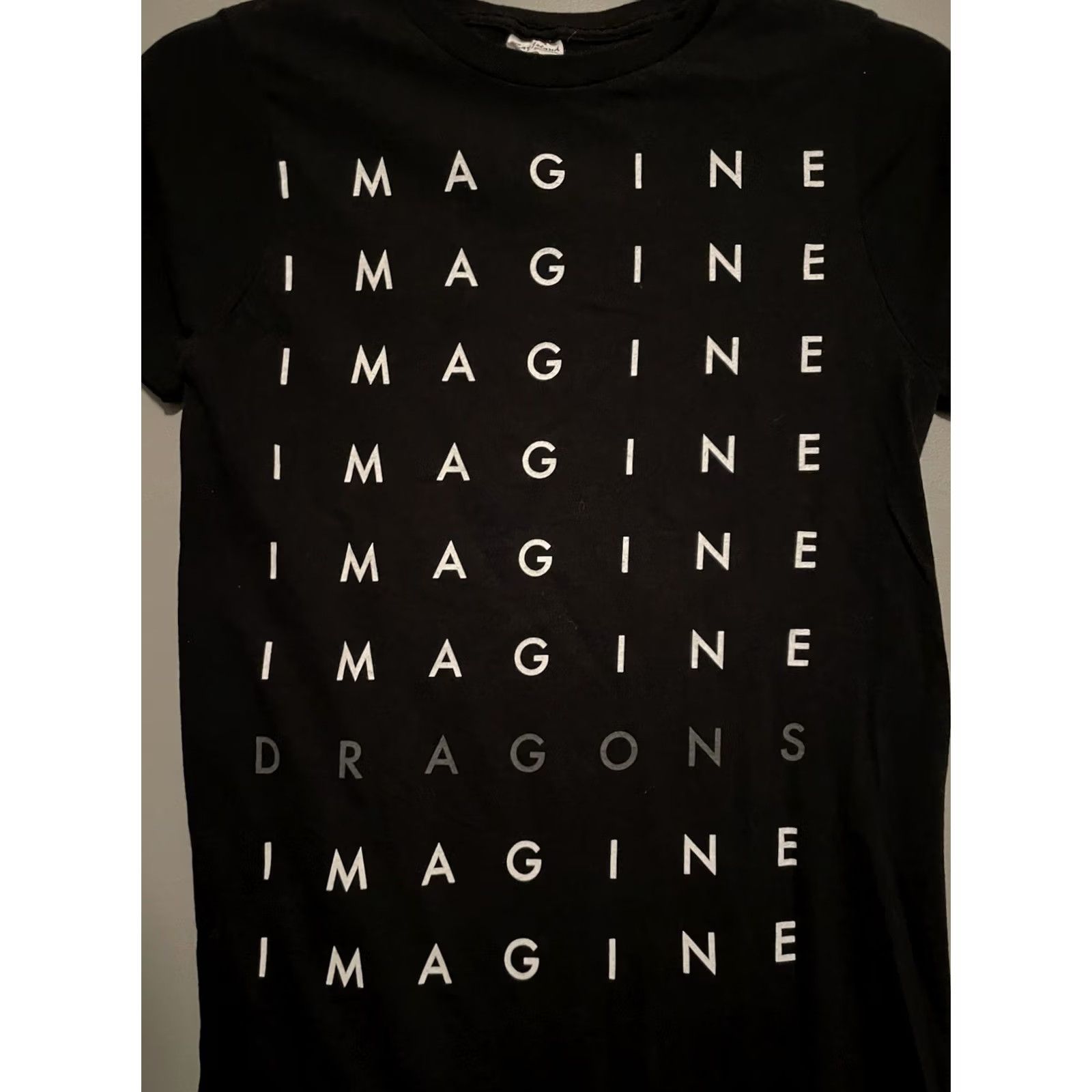 Vintage Imagine Dragons Concert Tee Bay Island Sportswear T-Shirt S Black Unisex Adults Short Sleeve Logo Double-Sided Music Rock Band Concert (D377) Size US S / EU 44-46 / 1 - 2 Thumbnail