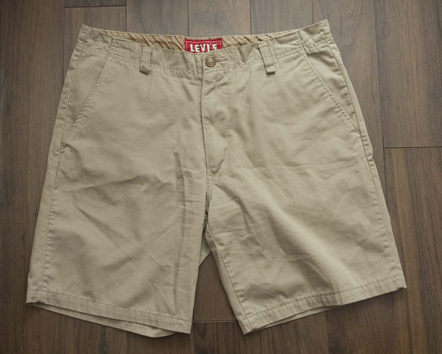Levi's Levis Shorts Size 36 Brown Size US 36 / EU 52 - 1 Thumbnail