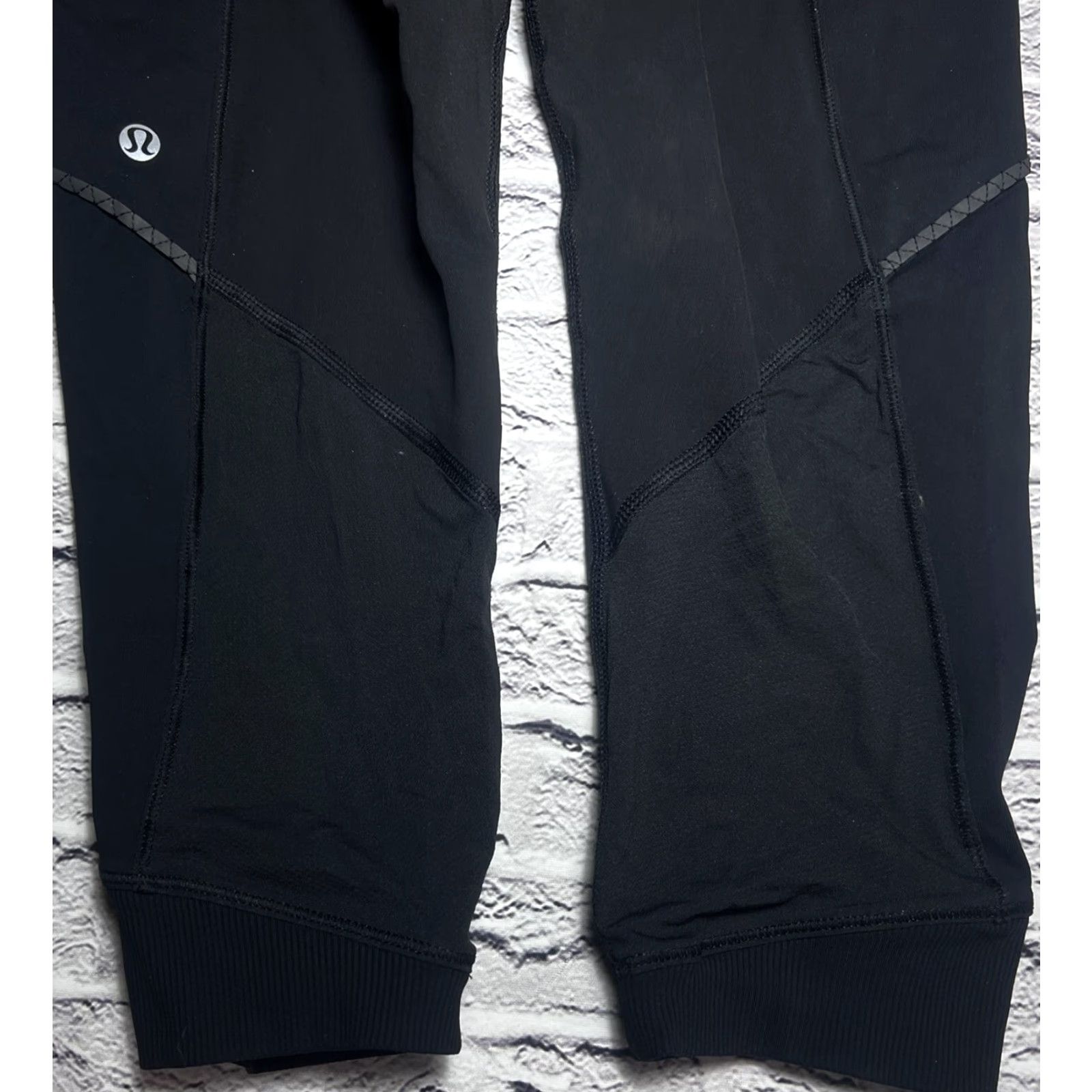 Lululemon Lululemon Leggings Cropped Luxtreme Black Pink Striped Waist 4 Women's Athletic Tight Compression Size 27" / US 4 / IT 40 - 5 Thumbnail