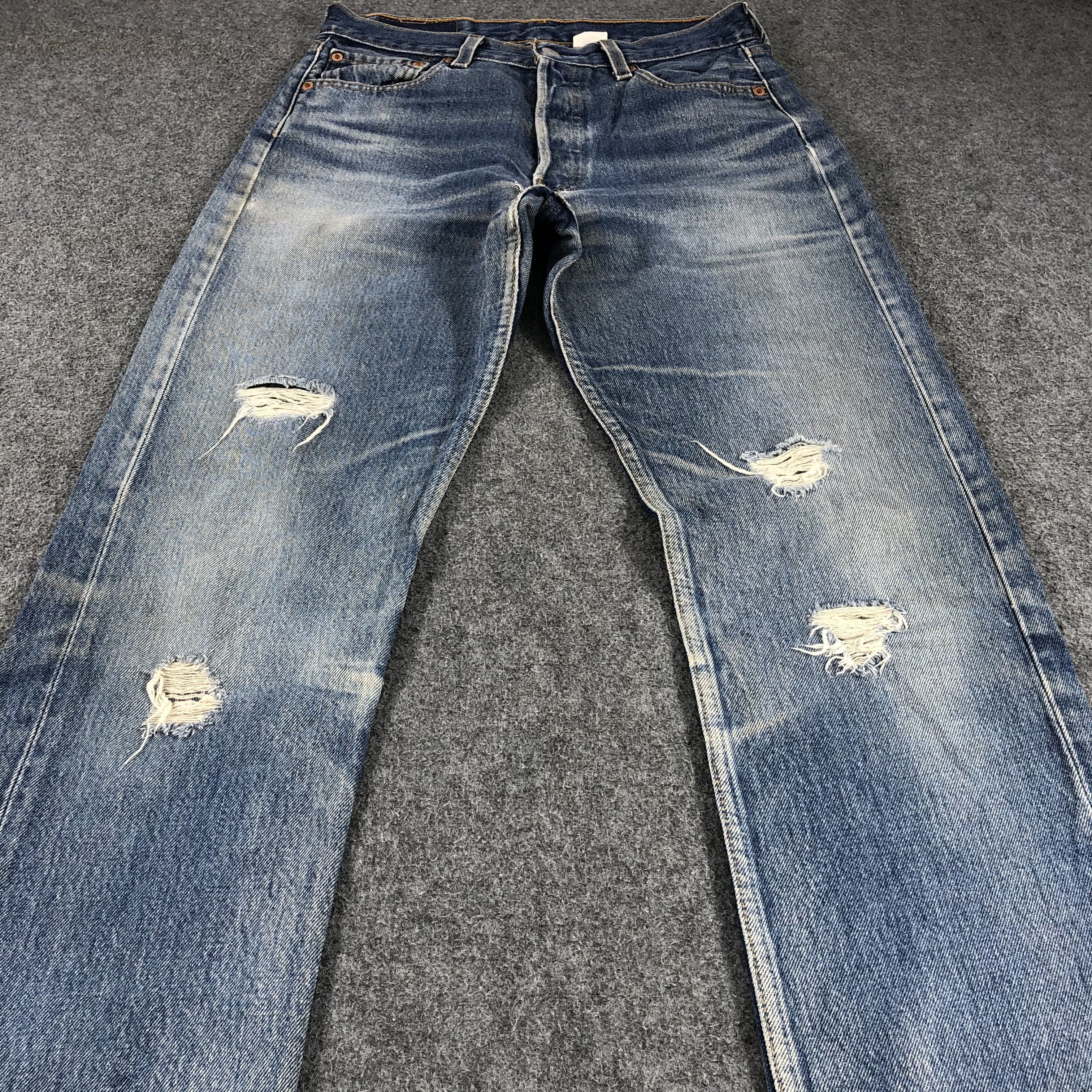 Levi's Vintage Levis Jeans Distress 90s Light Wash 501 Jeans-JM837 Size US 29 - 3 Thumbnail