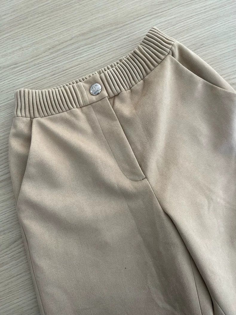 Chanel Chanel 24n khaki suede trousers Size 42" / US 20 - 4 Thumbnail