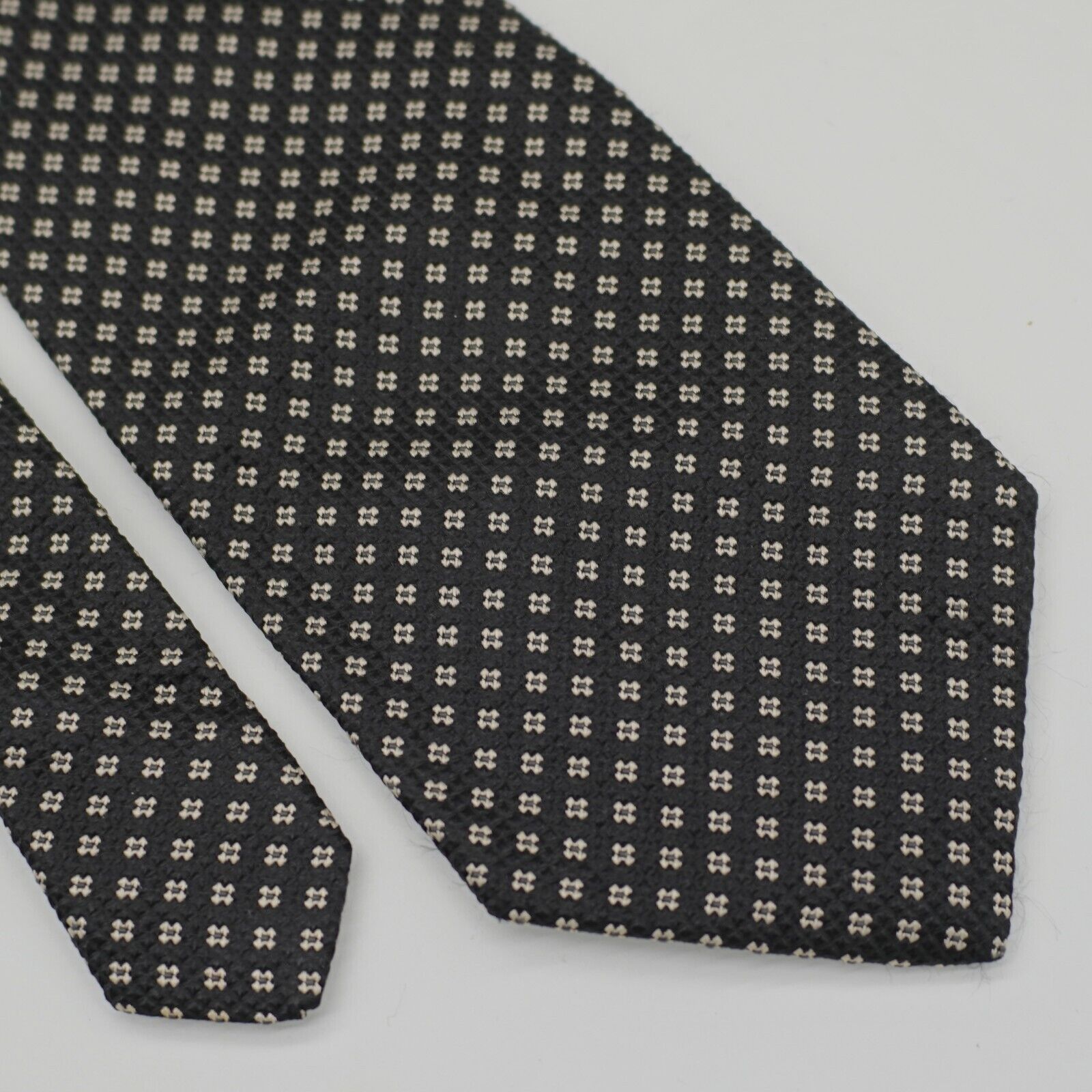 Designer Today's Man Black Silver Geometric Woven Silk Tie Size ONE SIZE - 1 Thumbnail