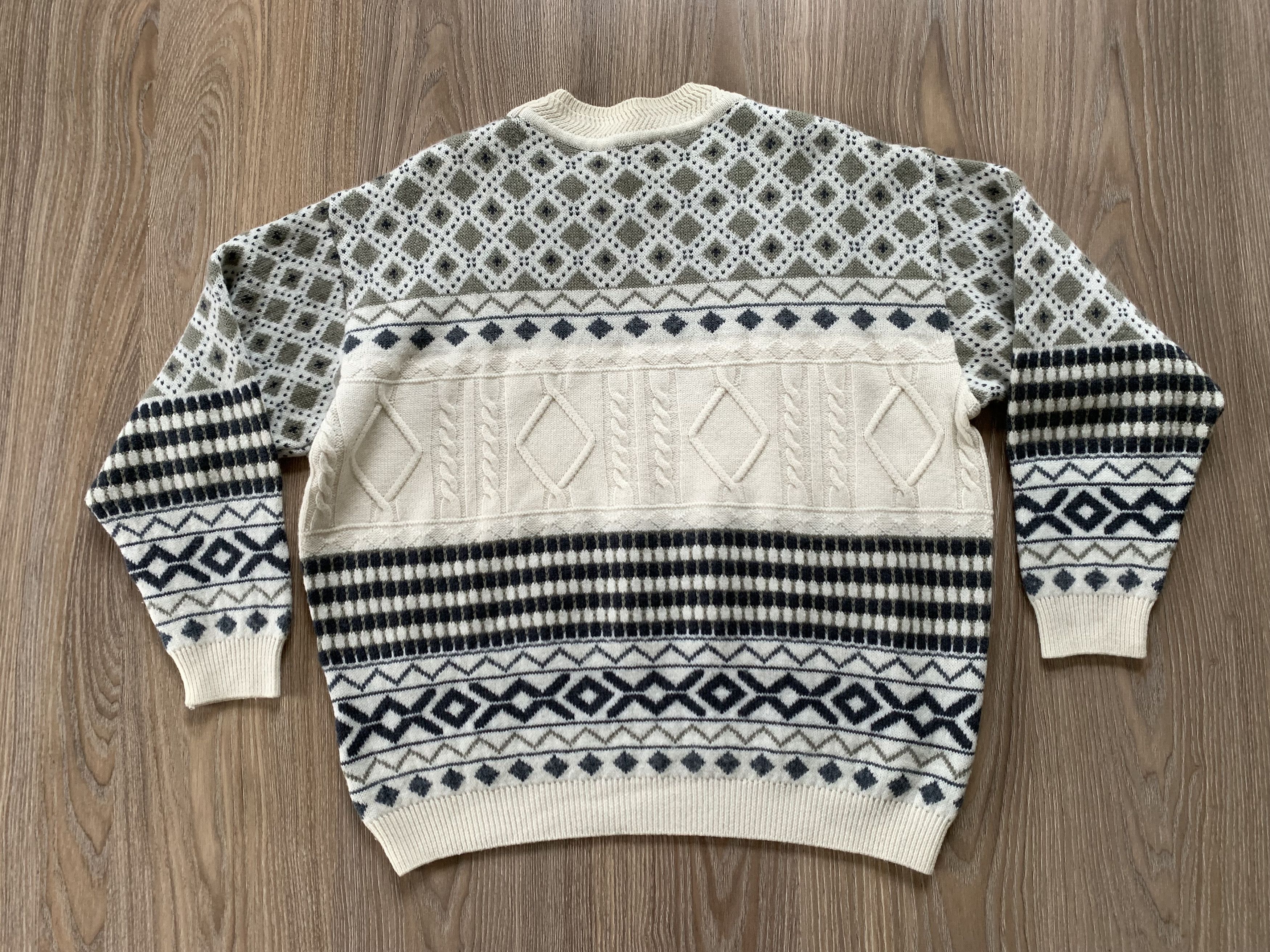Vintage Vintage Italian Knit Wool Sweater Size US L / EU 52-54 / 3 - 3 Thumbnail