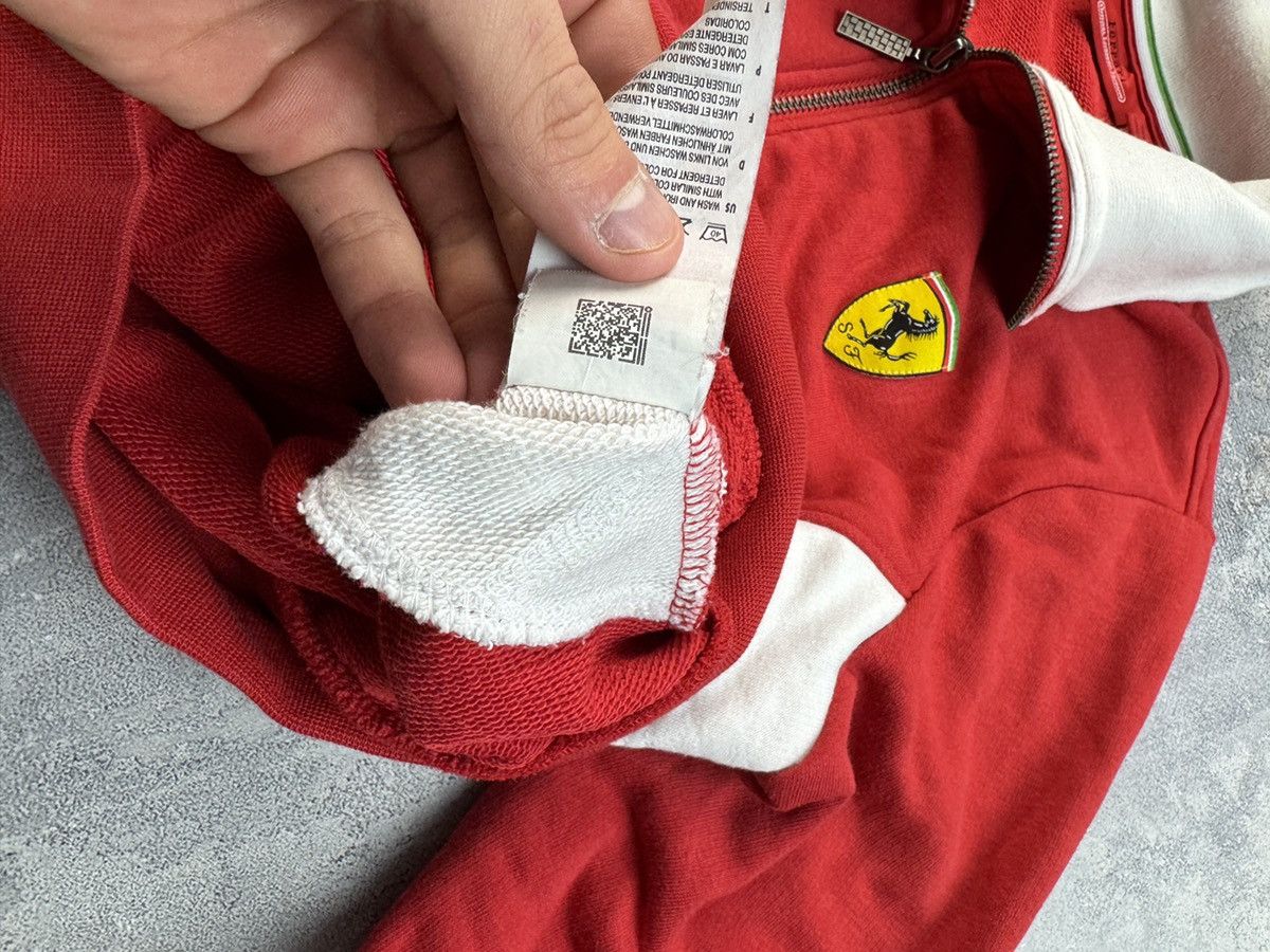 Formula 1 Ferrrari Vintage Zip Jacket Formula one size M Size M / US 6-8 / IT 42-44 - 7 Thumbnail