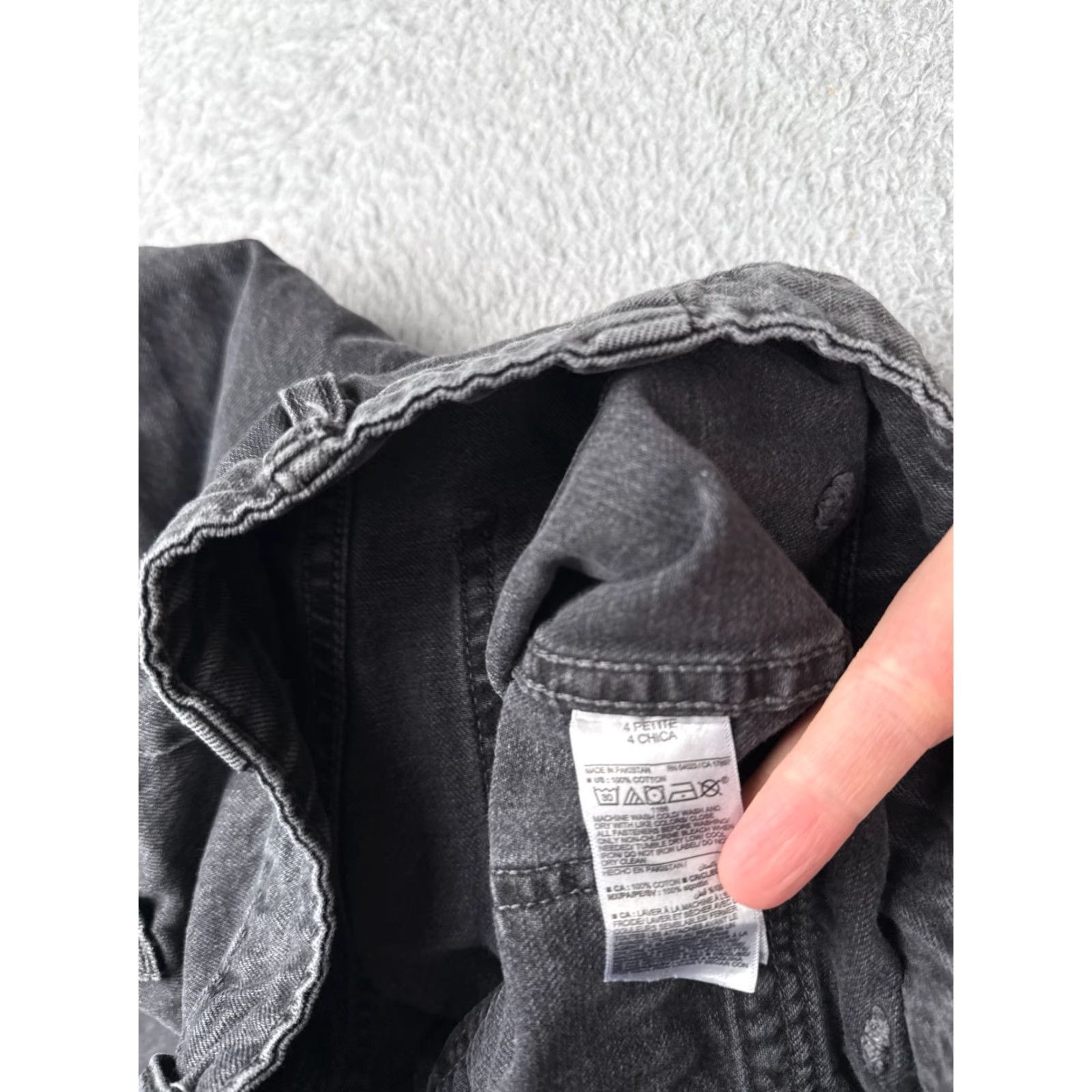 Old Navy Old Navy Jeans Womens 4 Adult 27x27 Black Denim Wide-Leg 90s Retro Distressed Pockets Regular Rise Womens Size 27" / US 4 / IT 40 - 7 Thumbnail