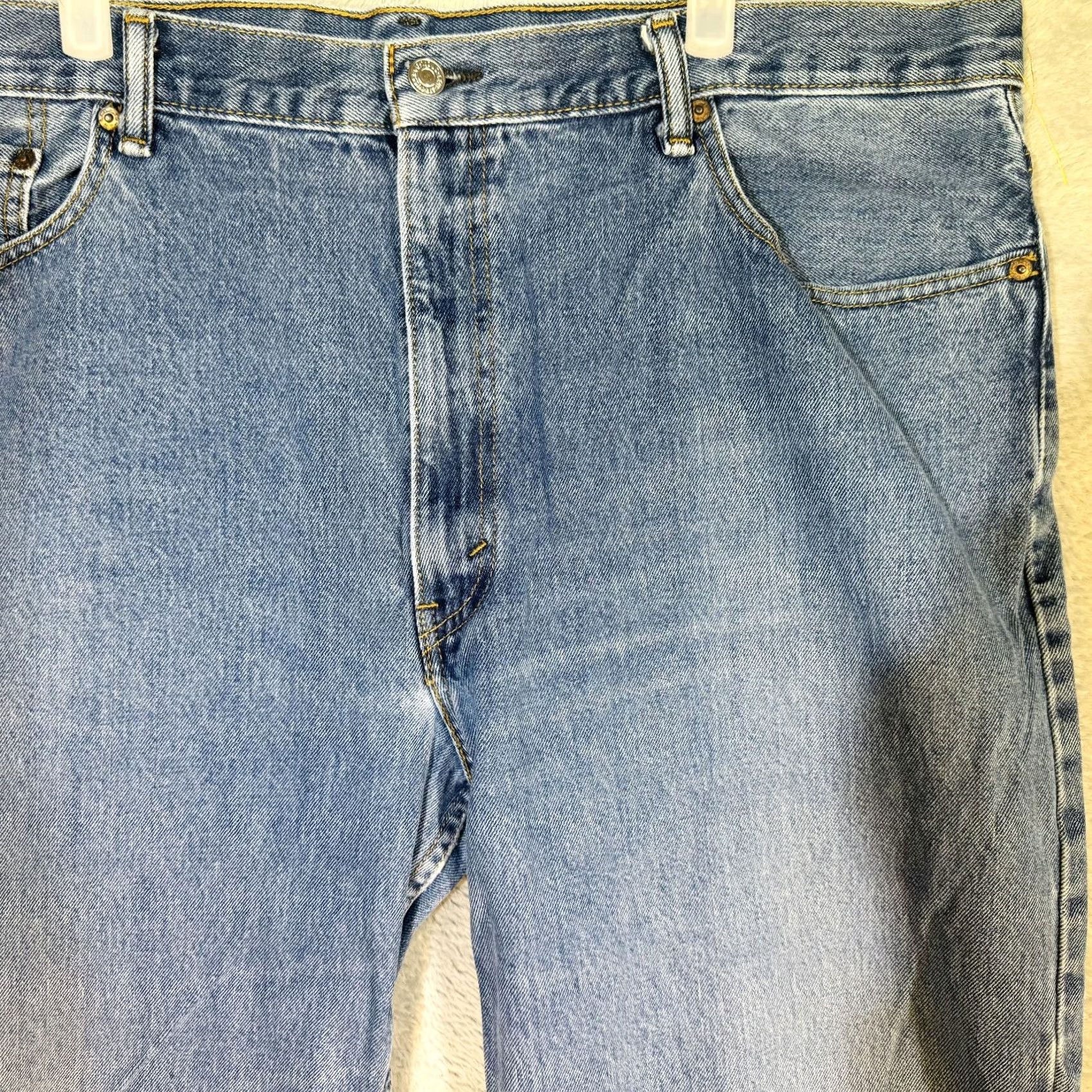 Levi's Levis 550 Jeans Mens 44x32 43x31 Blue Medium Wash Relaxed Tapered Denim Size US 44 / EU 60 - 3 Thumbnail