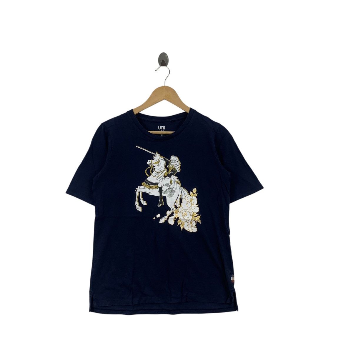 Anime THE ROSE OF VERSAILLES x UNIQLO Anime Collection Tee Shirt Size US L / EU 52-54 / 3 - 3 Thumbnail