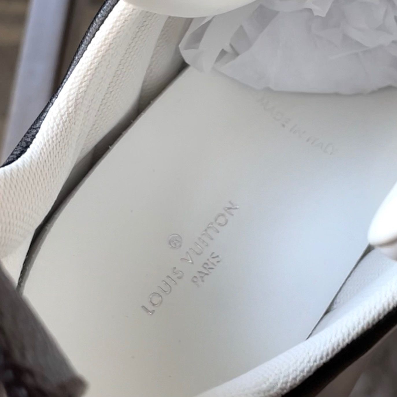 Louis Vuitton Louis Vuitton White Archlight Floral Print Chunky Sneakers Size US 8 / IT 38 - 11 Thumbnail
