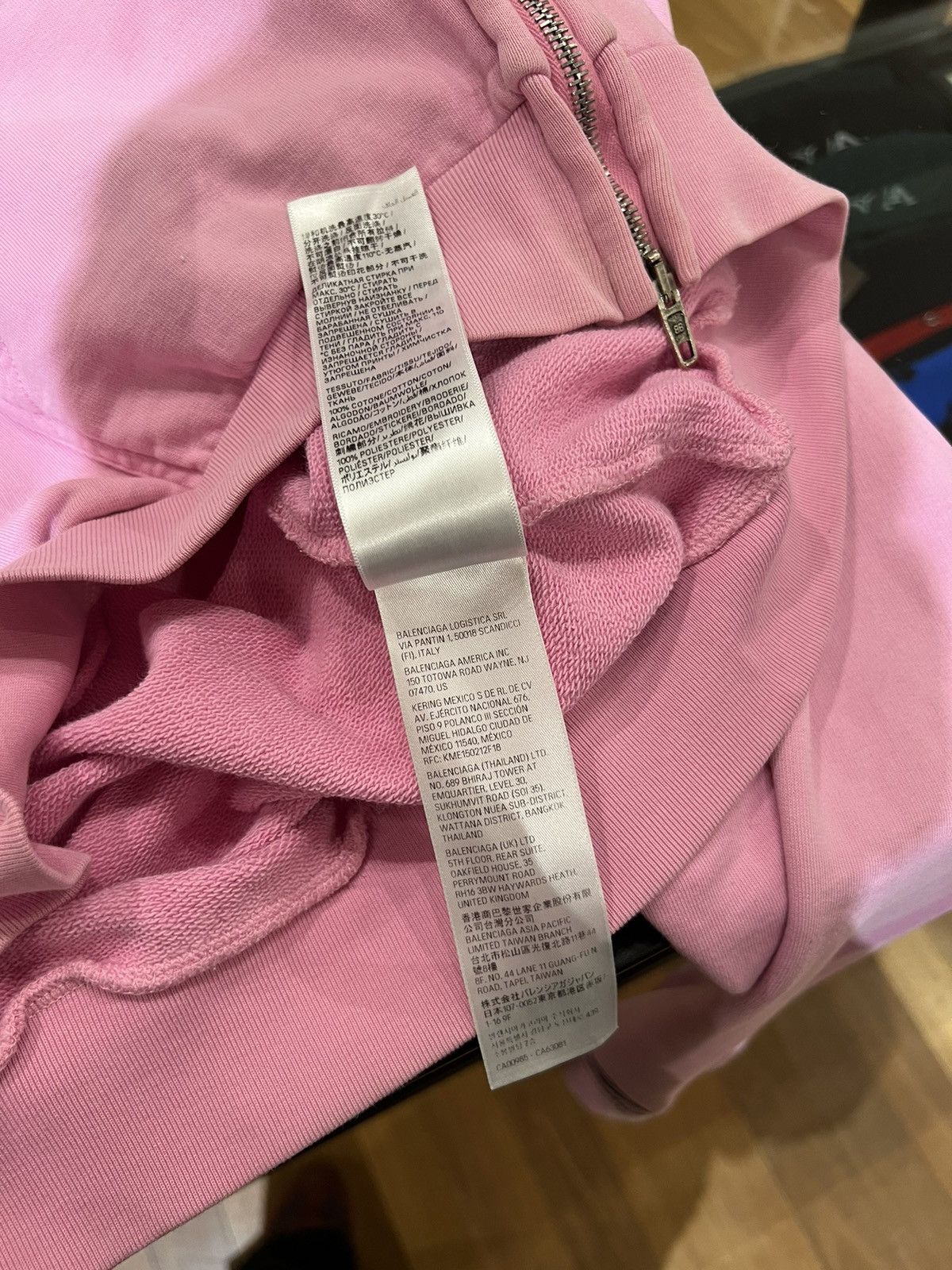 Balenciaga Balenciaga Pink Paris Soccer Zip Up Hoodie Size US XS / EU 42 / 0 - 9 Thumbnail