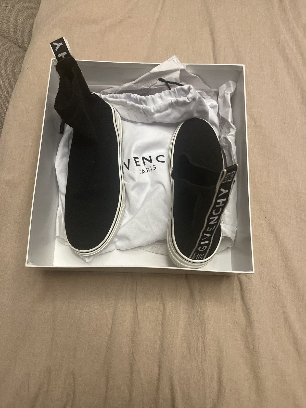 Givenchy Givenchy George V Sock Size US 9 / EU 42 - 4 Thumbnail
