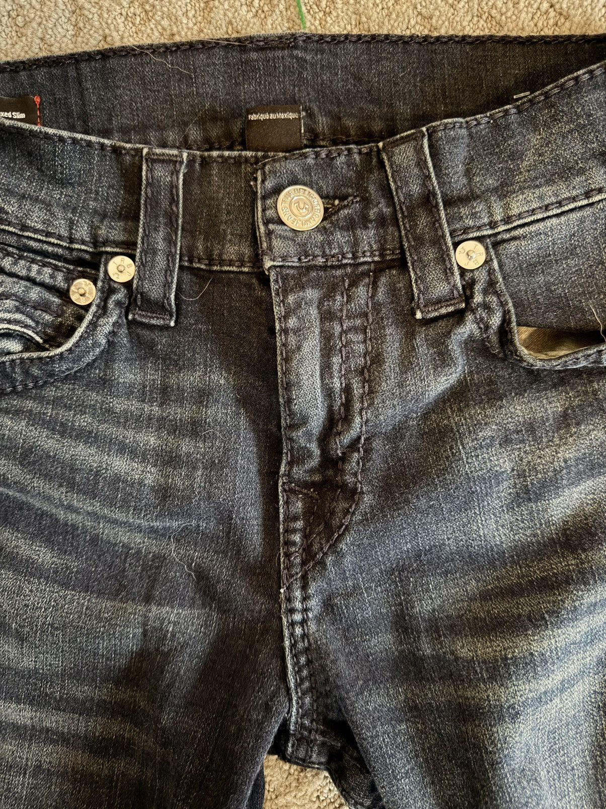 True Religion True Religion Geno Relaxed Slim Jeans Size 30 Dark Wash Size 30" / US 8 / IT 44 - 3 Thumbnail