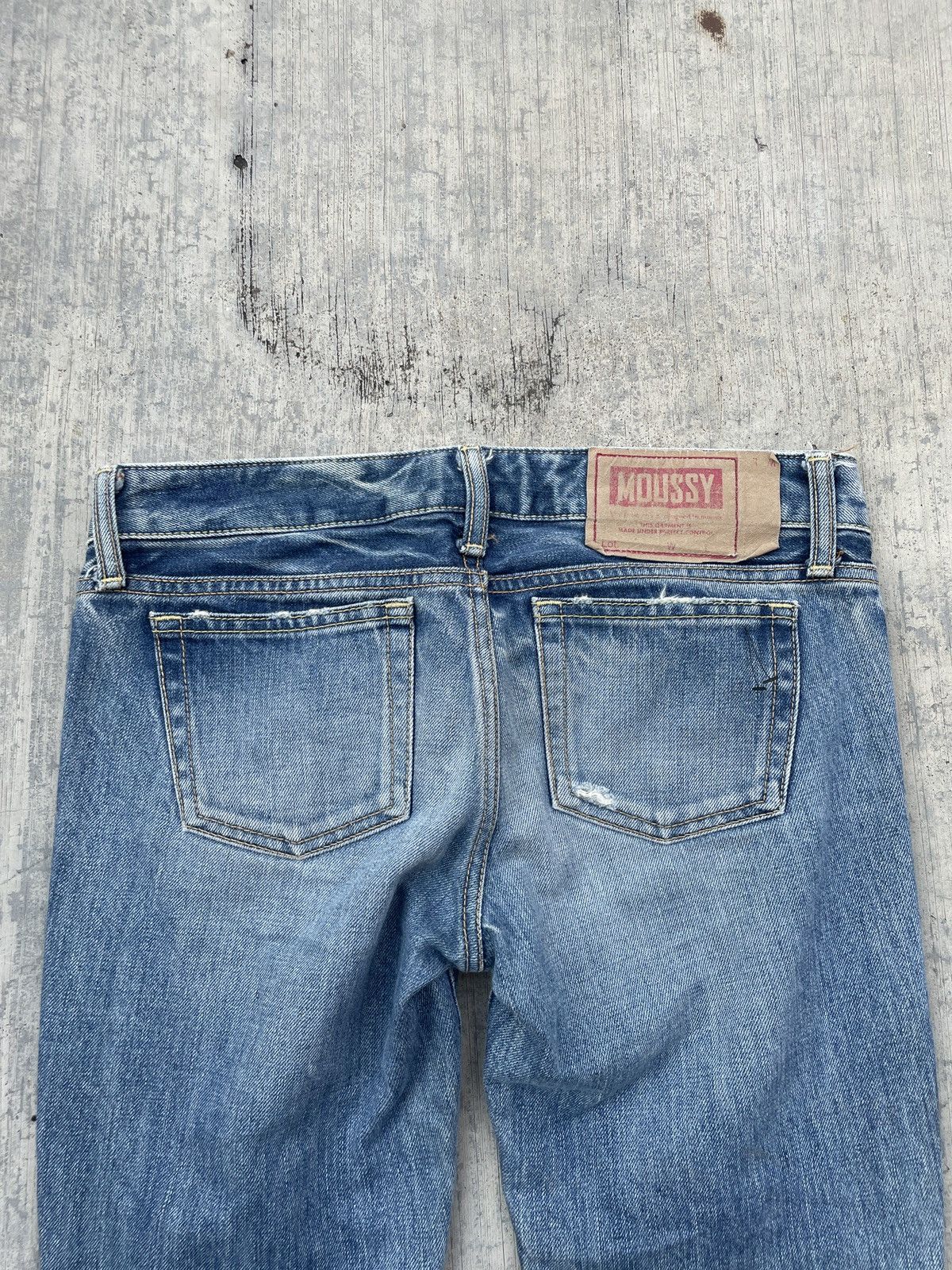 Japanese Brand 2000s JAPANESE BRAND MOUSY VINTAGE DISTRESSED FLARE JEANS Size US 30 / EU 46 - 6 Thumbnail