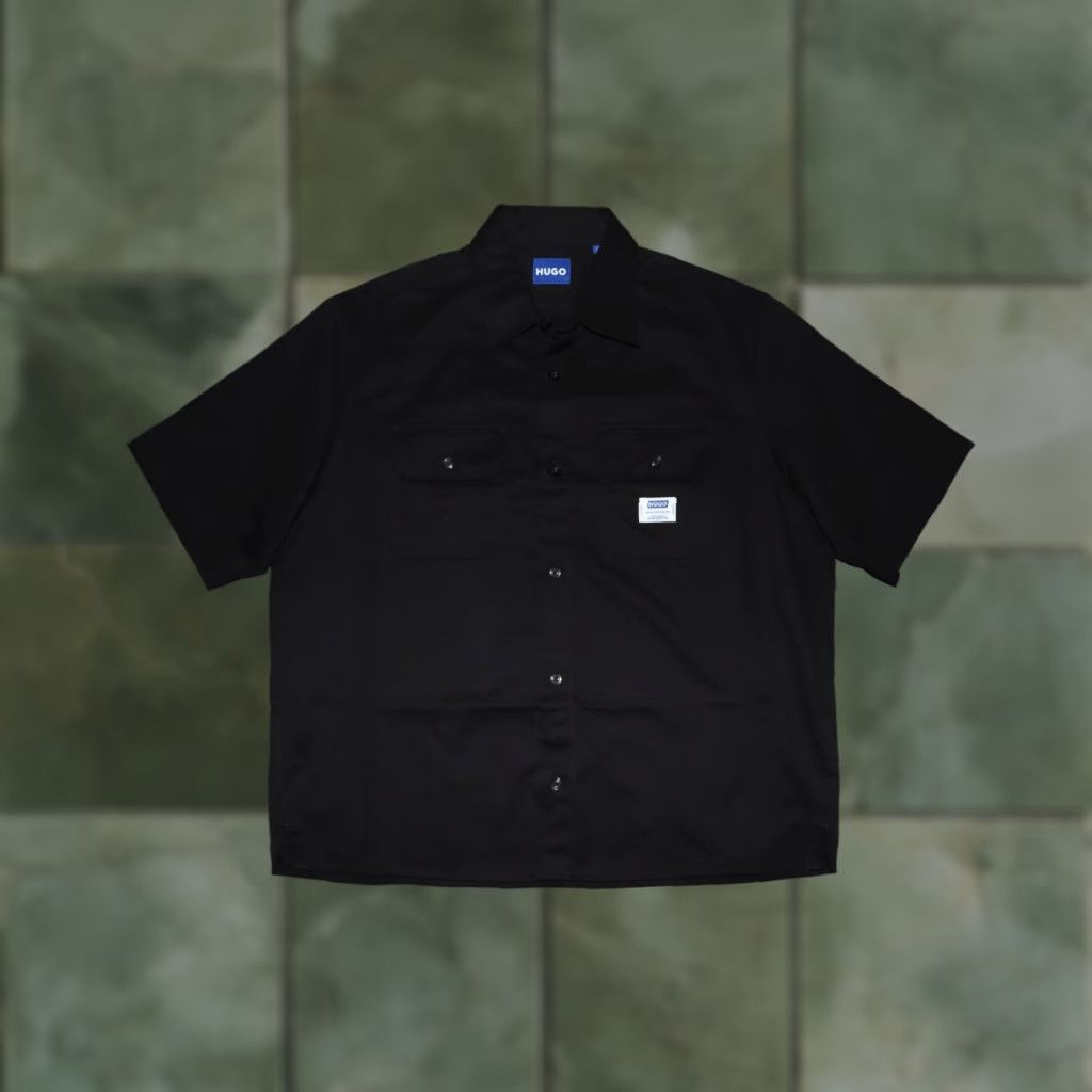 Hugo Boss HUGO BOSS EKYNO BLACK OVERSIZED-FIT SHIRT IN COTTON TWILL SIZE LARGE OVERSIZED Shirt Men L Black Oversized Size US L / EU 52-54 / 3 - 1 Thumbnail