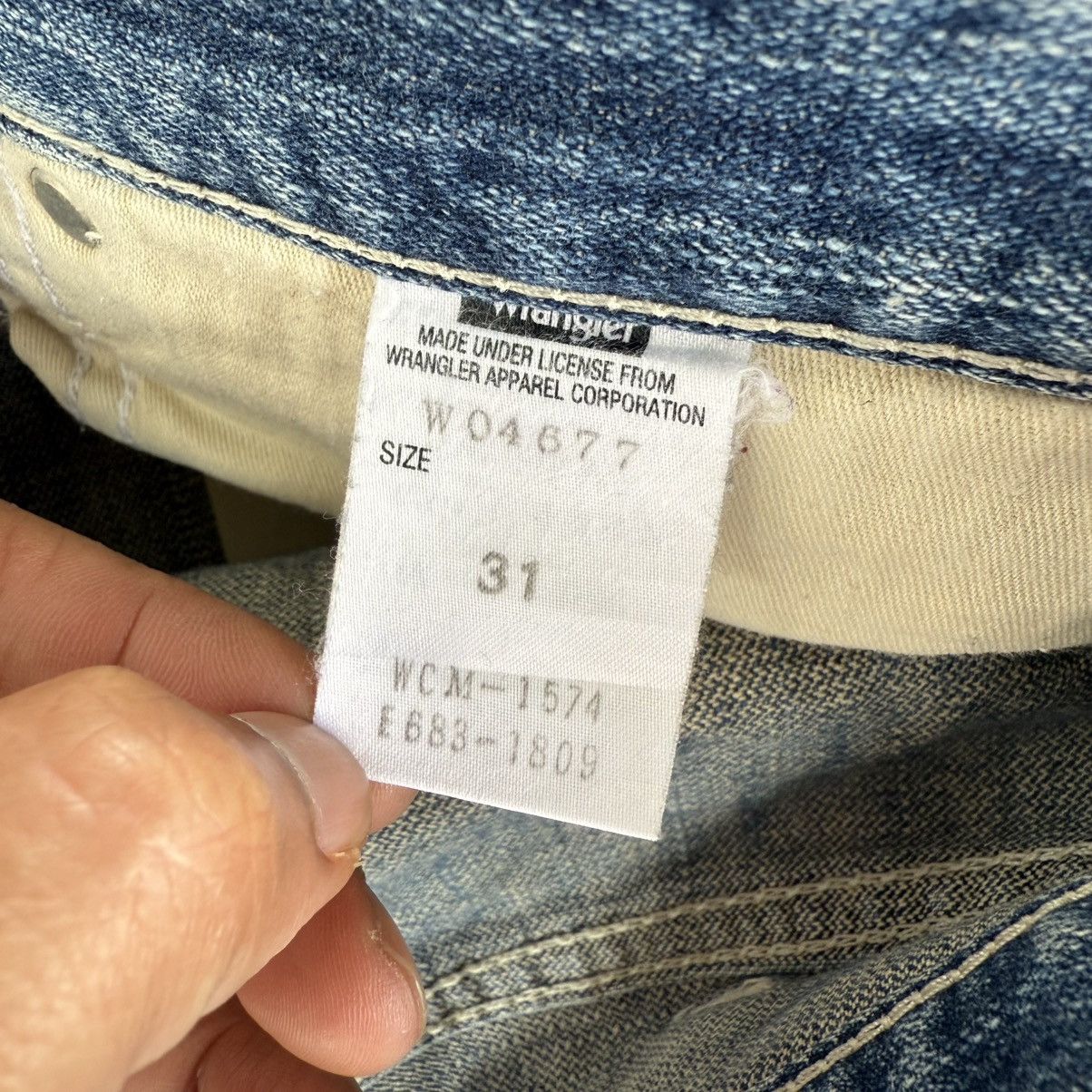 Wrangler VINTAGE WRANGLER FLARE LIGHT WASH DENIM JEANS PANTS Size US 33 - 13 Thumbnail