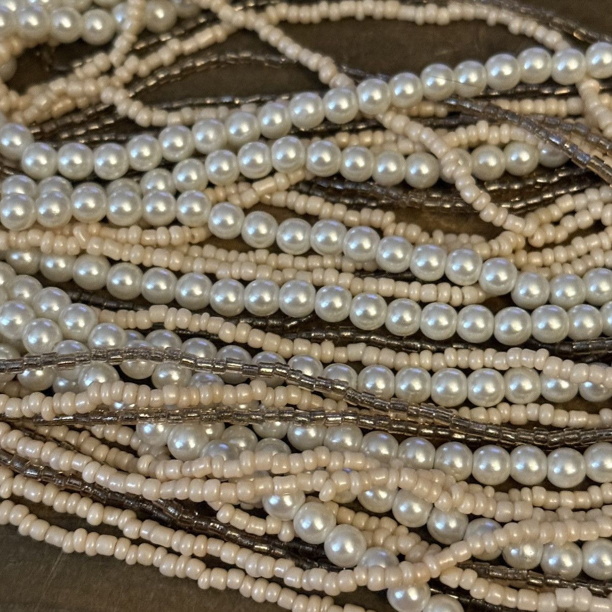 Other Long elegant layered multi strand mixed bead/pearl necklace Size ONE SIZE - 3 Thumbnail