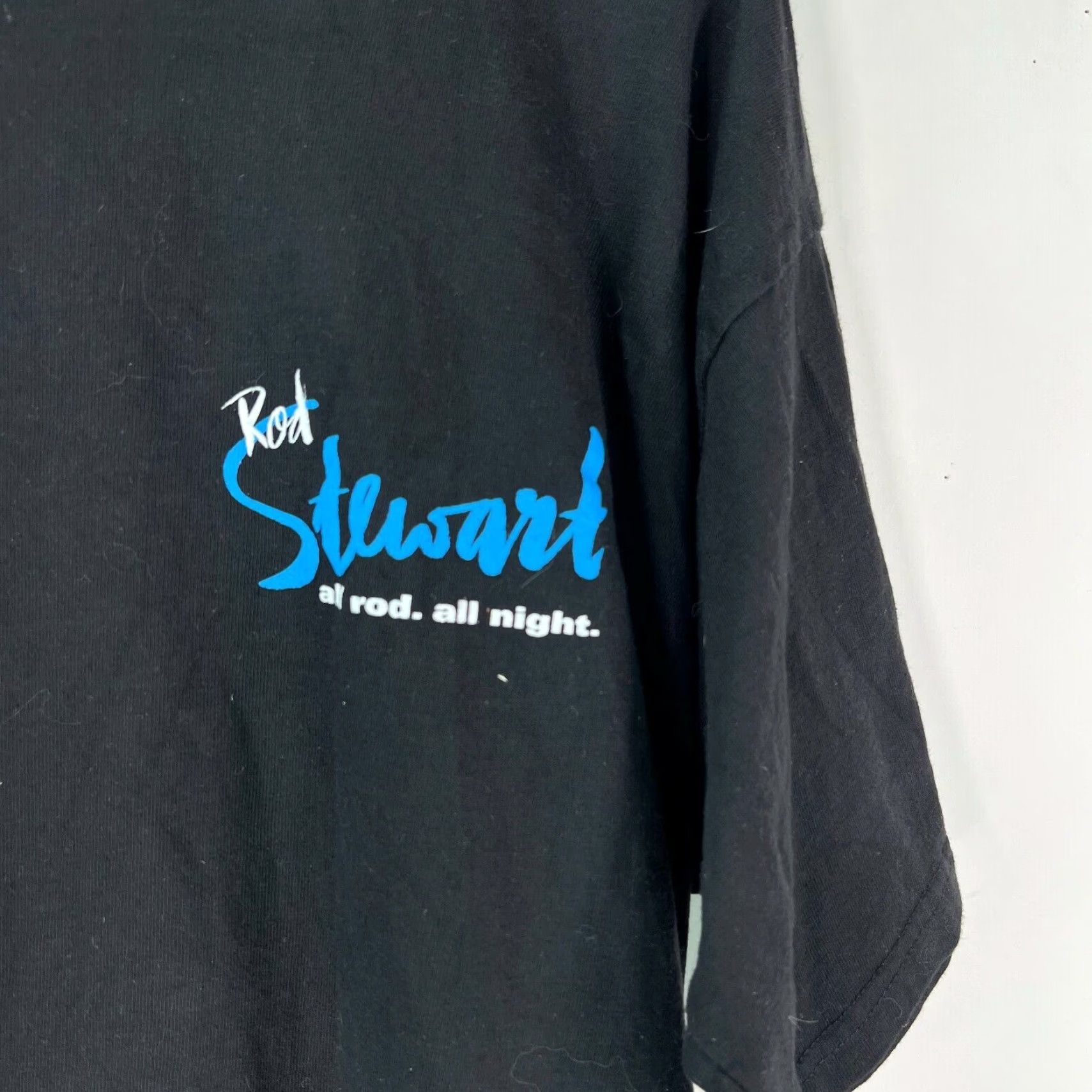 Vintage VINTAGE/ Galumo Men Rod Stewart All Road All Night Graphic Pullover Black T Shirt Size XL Size US XL / EU 56 / 4 - 3 Thumbnail