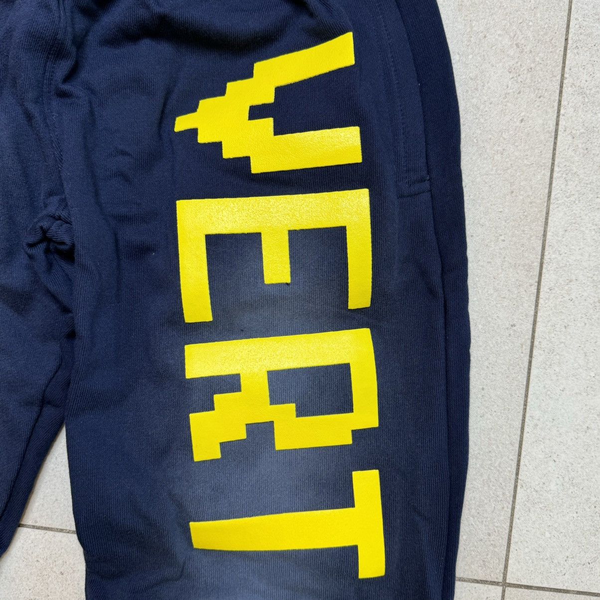 Vertabrae Vertabrae Navy/Yellow Sweats SIZE XL Size US 40 / EU 56 - 5 Thumbnail