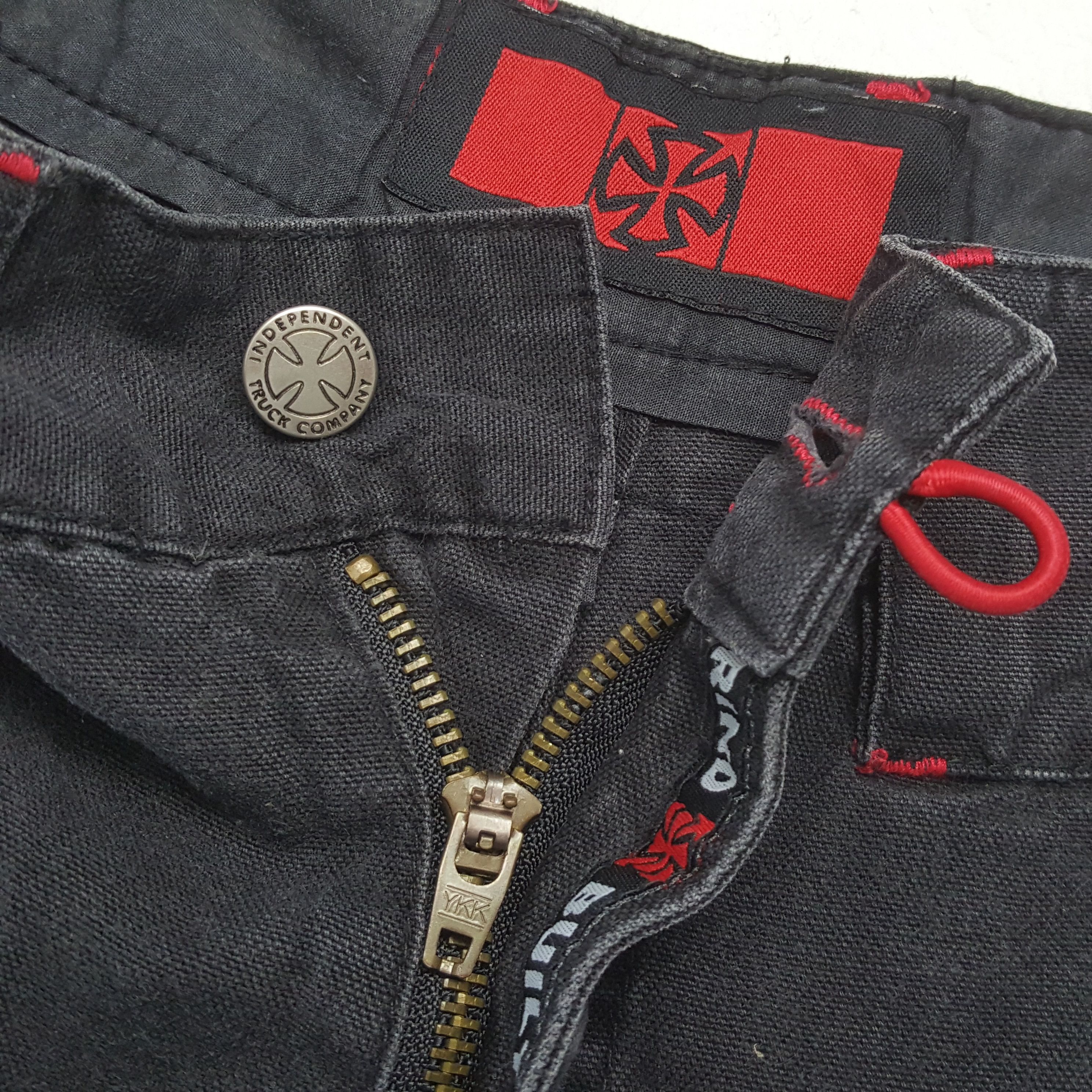 Independent Truck Co. Vintage Independent Truck Company Skateboard Short RR3 Size US 28 / EU 44 - 7 Thumbnail