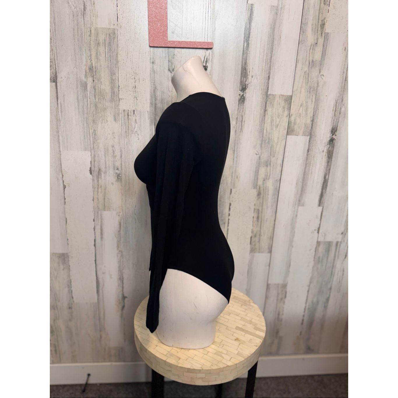Forever 21 Forever 21 Black Long Sleeve Deep V Bodysuit Women’s Size L Size L / US 10 / IT 46 - 3 Thumbnail