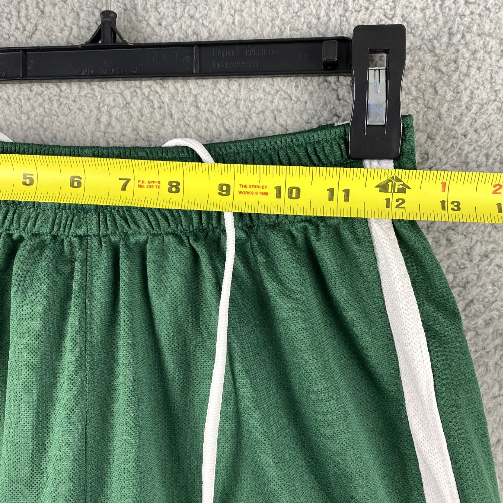 Nike Nike Dri-Fit Active Shorts Mens Small Green White Sports Workout/ 40-7 Size US 29 - 4 Thumbnail