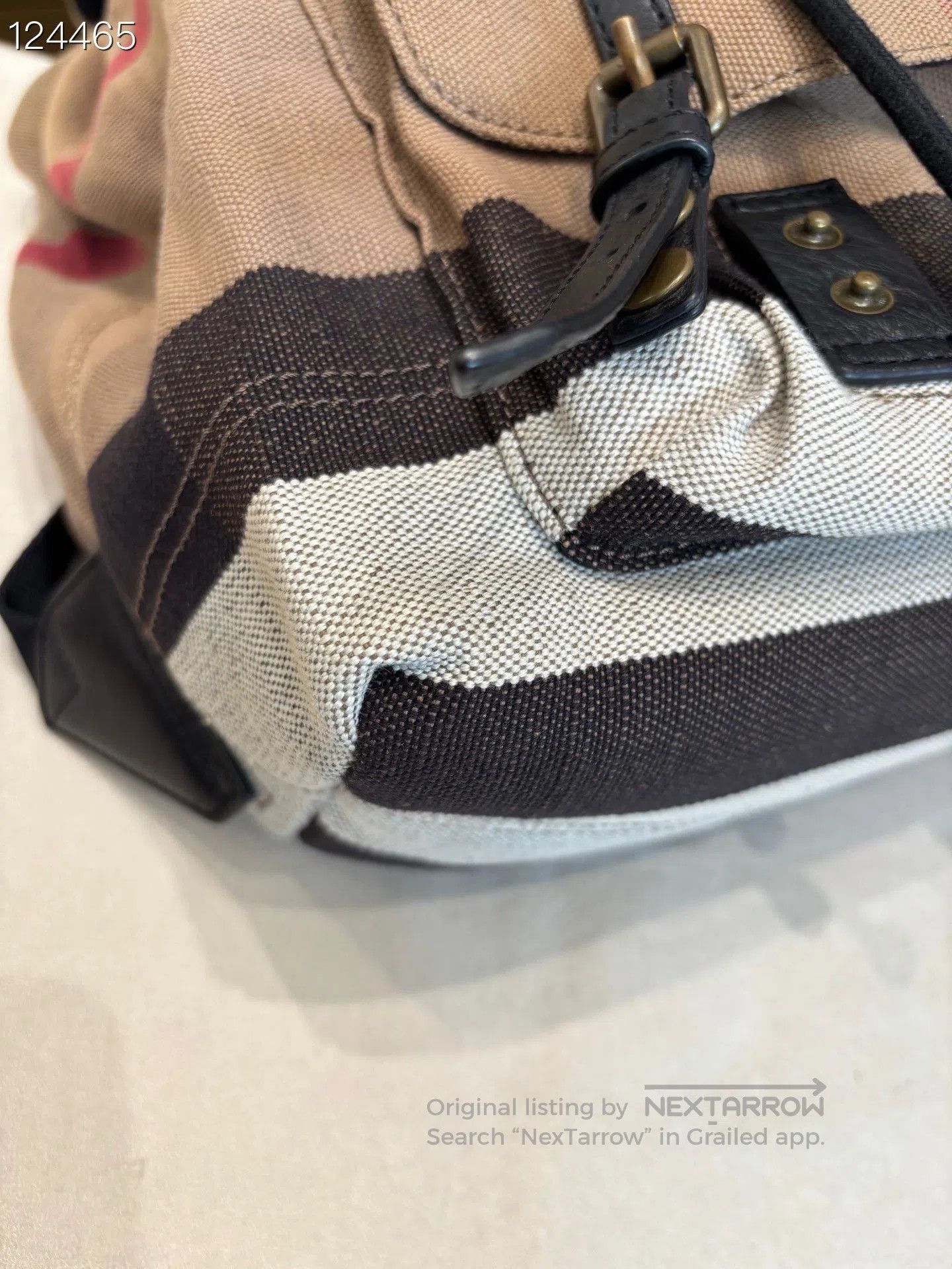 Burberry Burberry Classic Canvas Check Large Backpack Men's. Size ONE SIZE - 5 Thumbnail