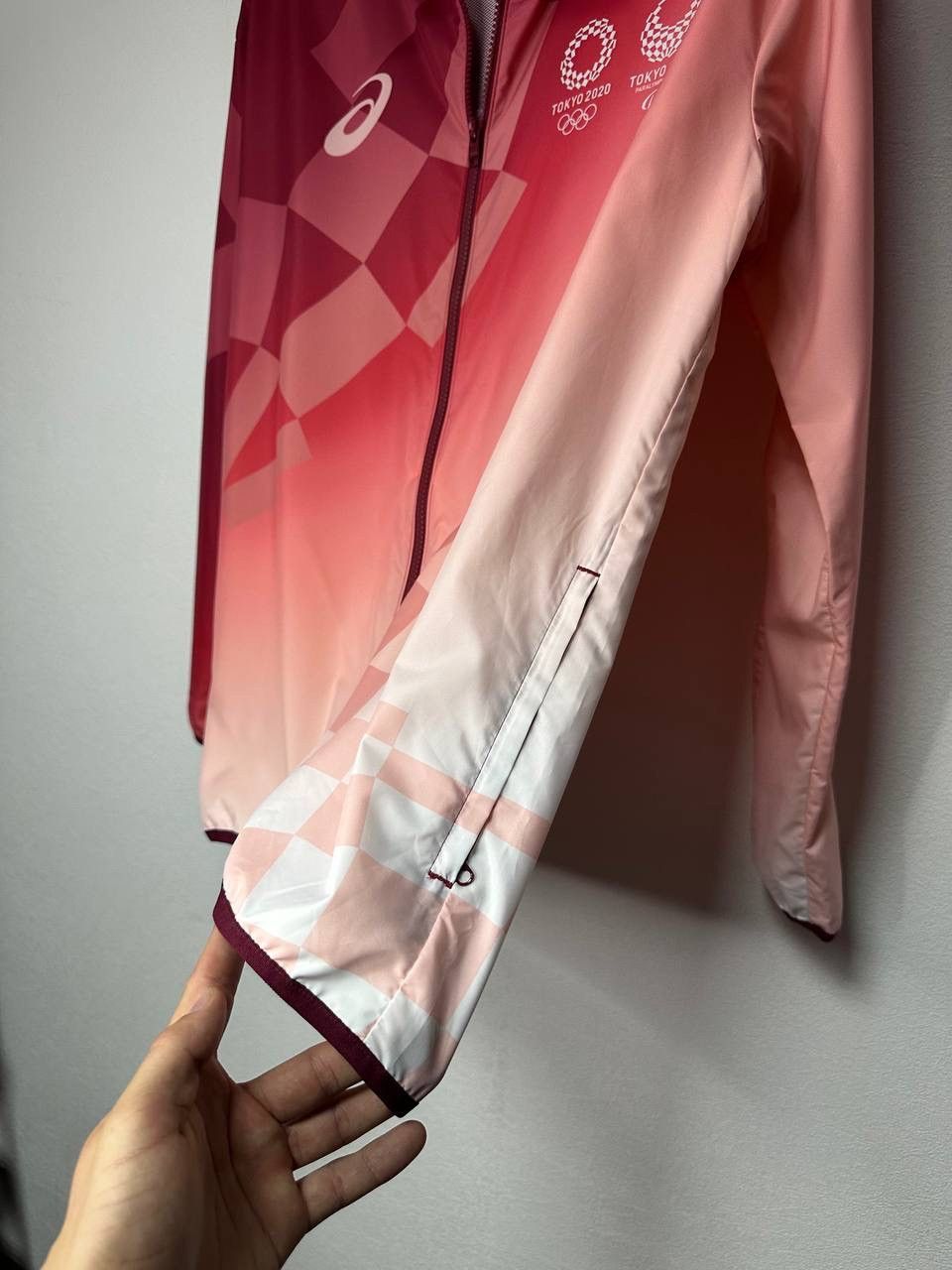 Asics Asics Tokyo 2020 Olympic Official Track Jacket Windbreaker Size US XL / EU 56 / 4 - 9 Thumbnail