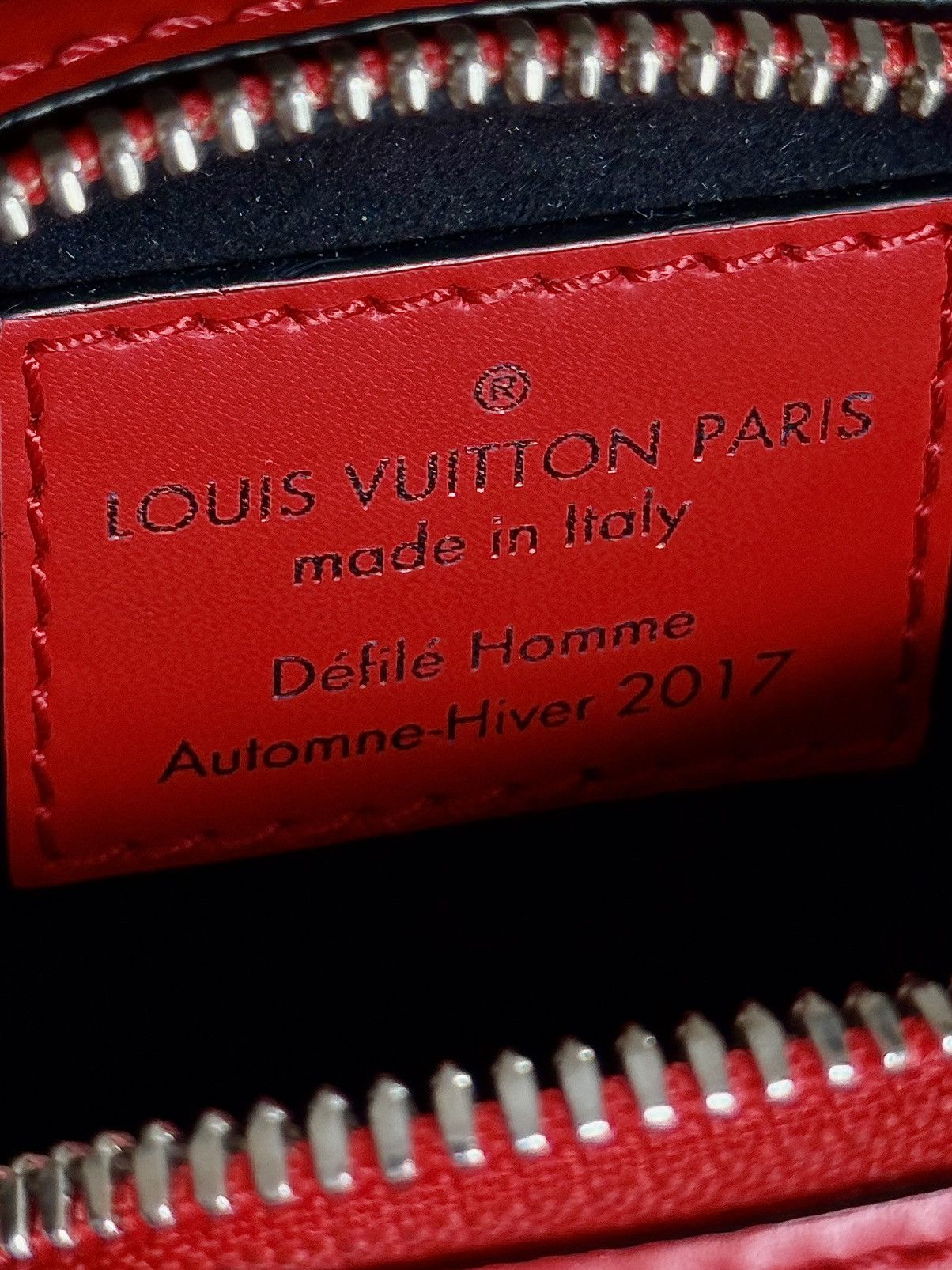 Louis Vuitton × Supreme Louis Vuitton - Supreme - FW2017 - Danube PPM - Sling Bag Size ONE SIZE - 23 Thumbnail