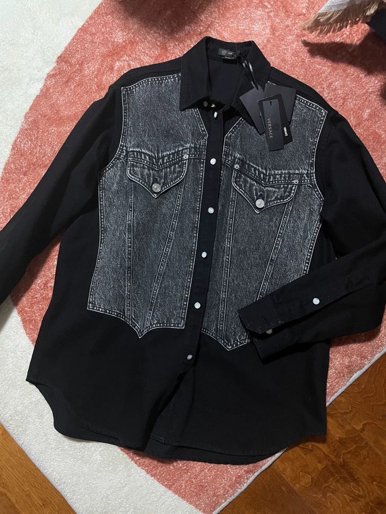 Versace Versace Black and gray patchwork denim shirt jacket Size US L / EU 52-54 / 3 - 1 Thumbnail