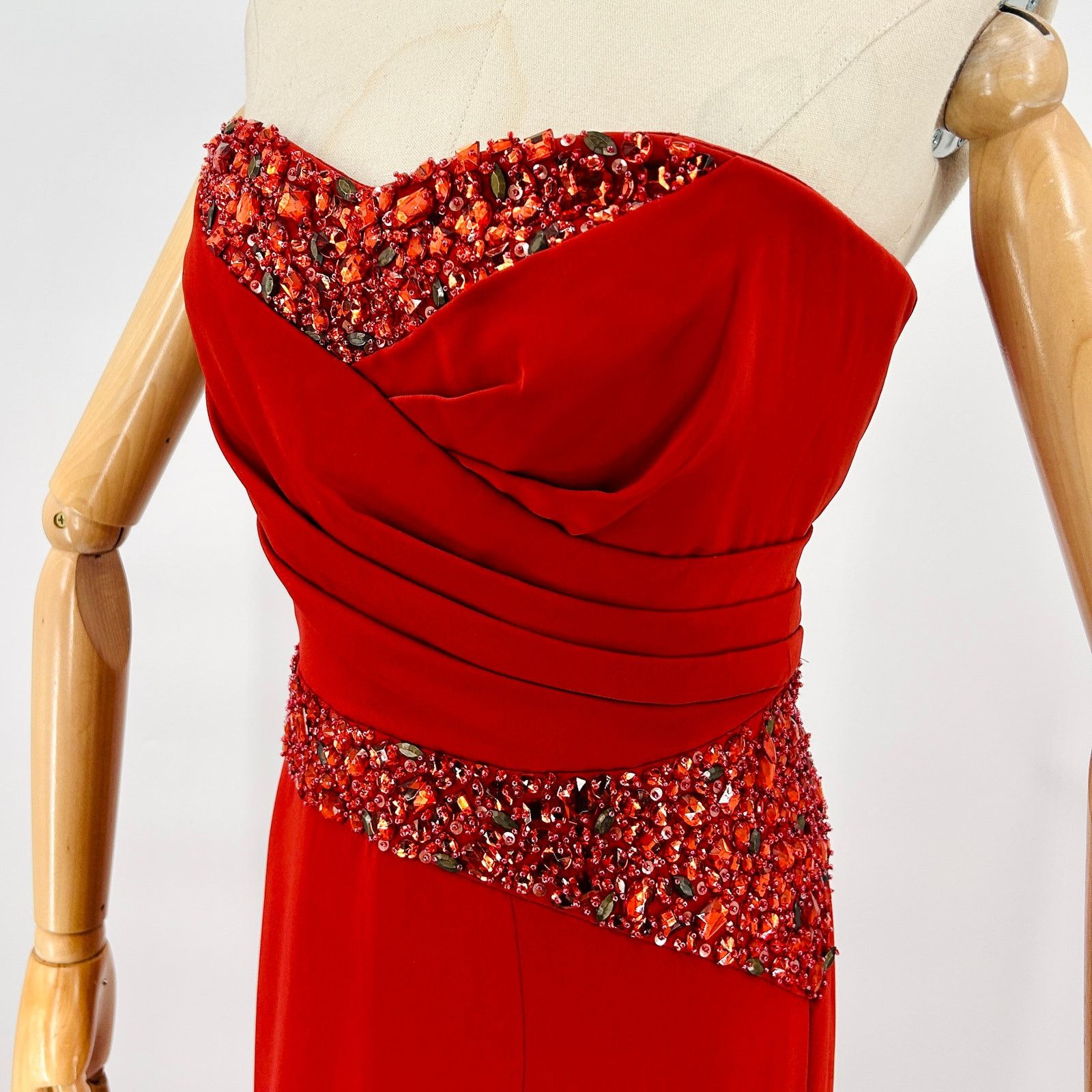 Other NWT Pamella Roland Red Embellished Ruched Strapless Gown Size M / US 6-8 / IT 42-44 - 2 Thumbnail