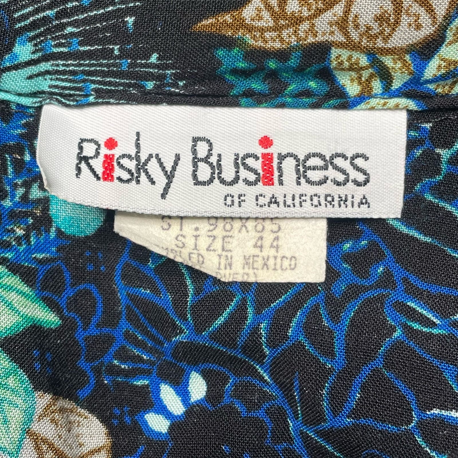 Vintage Vintage Risky Business Rayon Long Button Down Size XL / US 12-14 / IT 48-50 - 2 Thumbnail