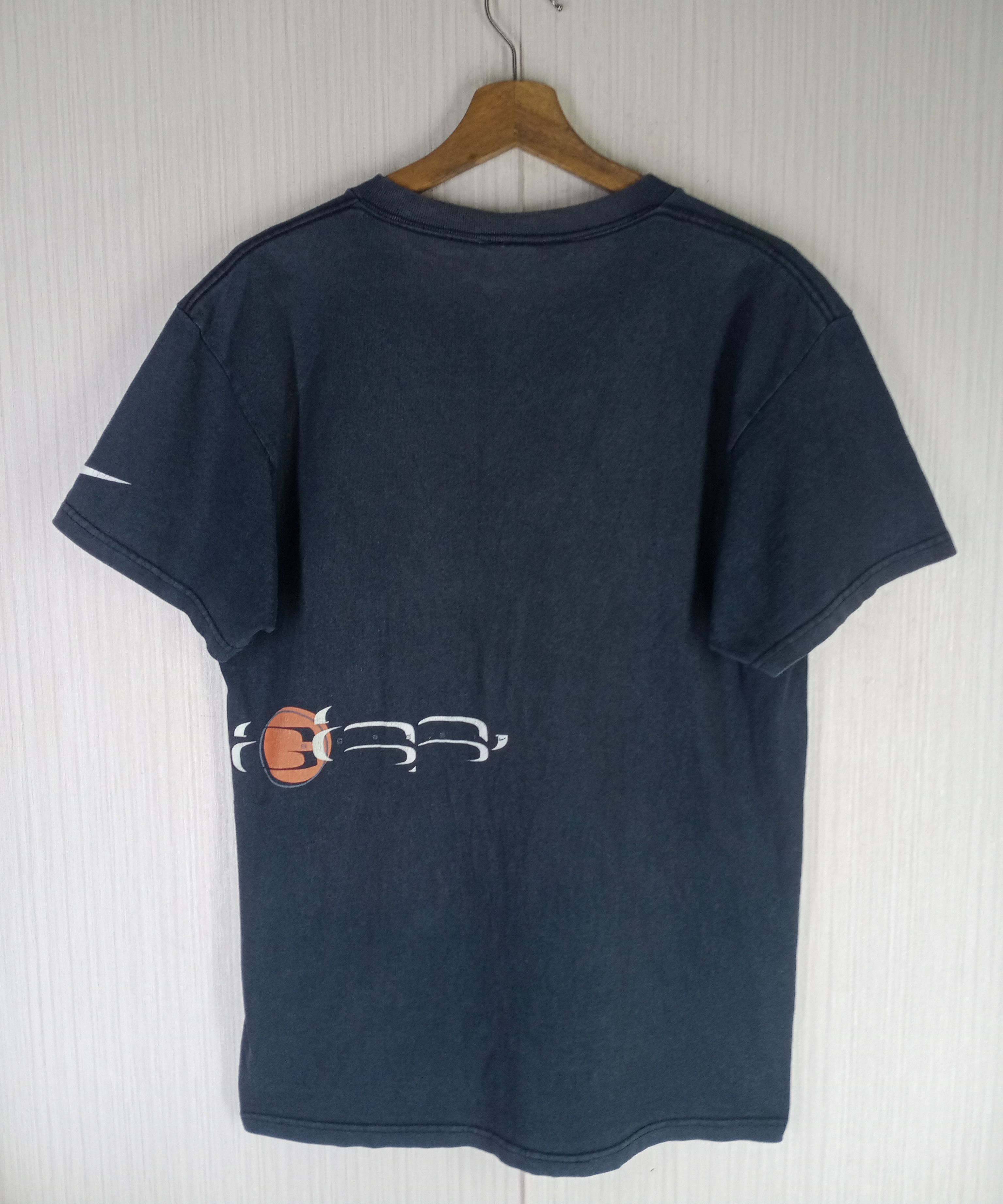 Nike Rare Vintage 90s Nike Andre Aggassi Tshirt Size US S / EU 44-46 / 1 - 4 Thumbnail
