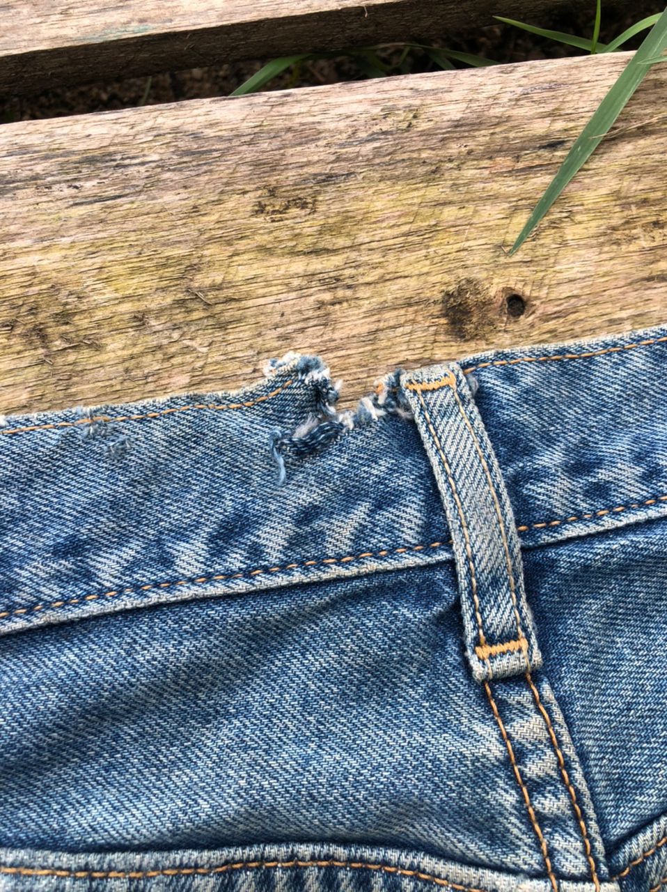 Levi's × Vintage Vintage Levi's 620 Denim Jeans Size US 37 - 7 Thumbnail