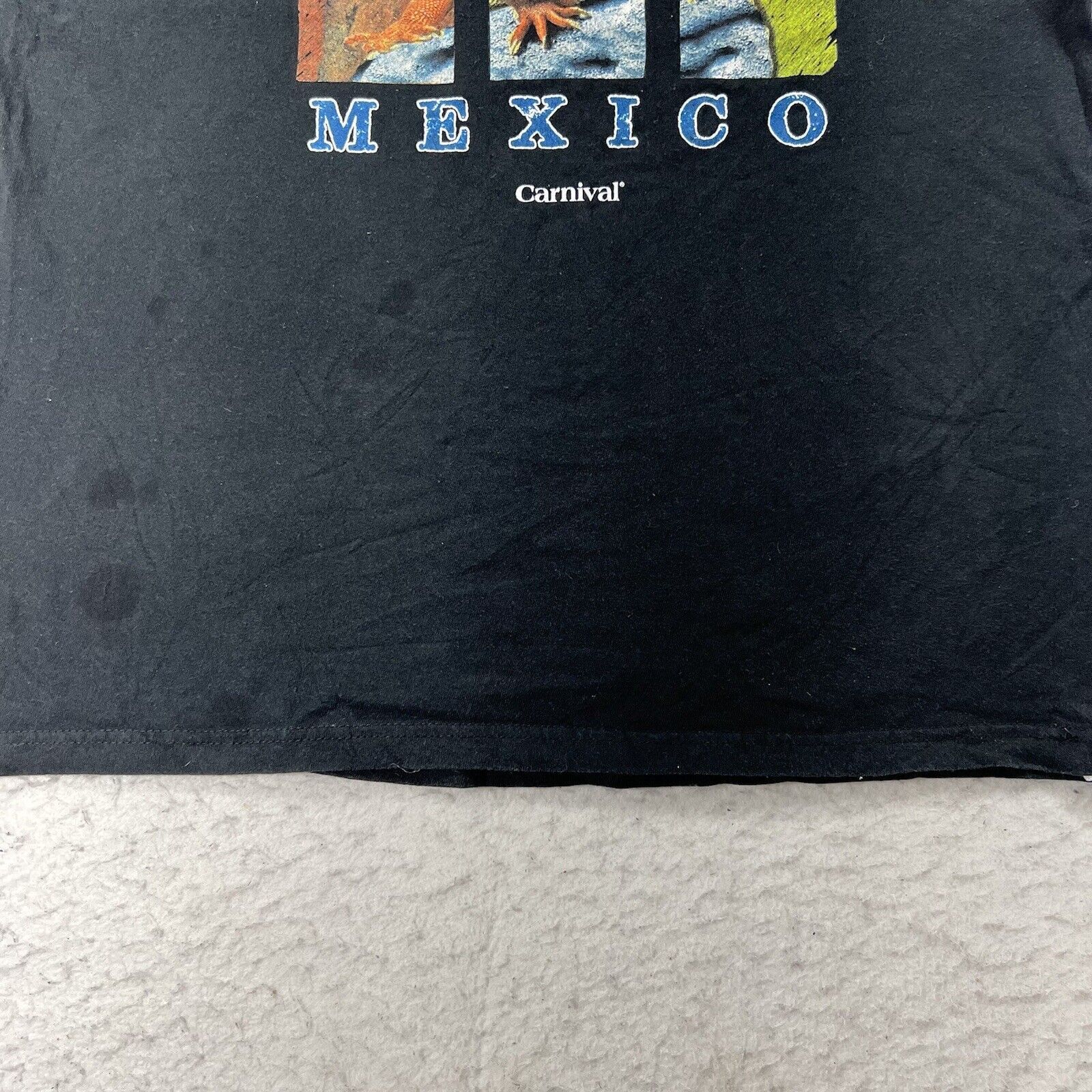 Vintage Vintage Carnival Cruise Line Small Black Mexico Graphic Tee Size US S / EU 44-46 / 1 - 6 Thumbnail