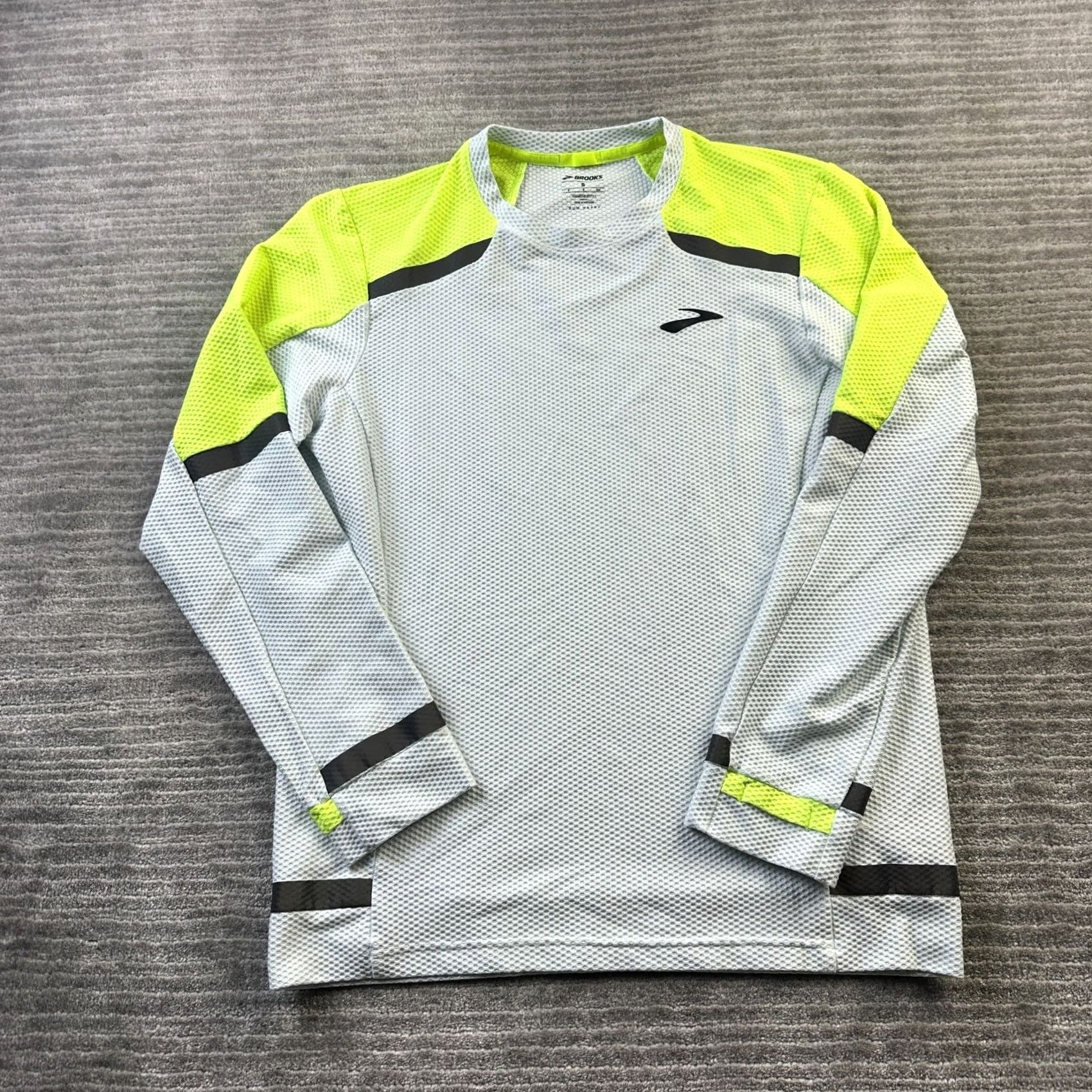 Brooks Brooks Shirt Mens S Green Carbonite Hi Vis Reflective Performance Running T-Shirt Size US S / EU 44-46 / 1 - 2 Thumbnail