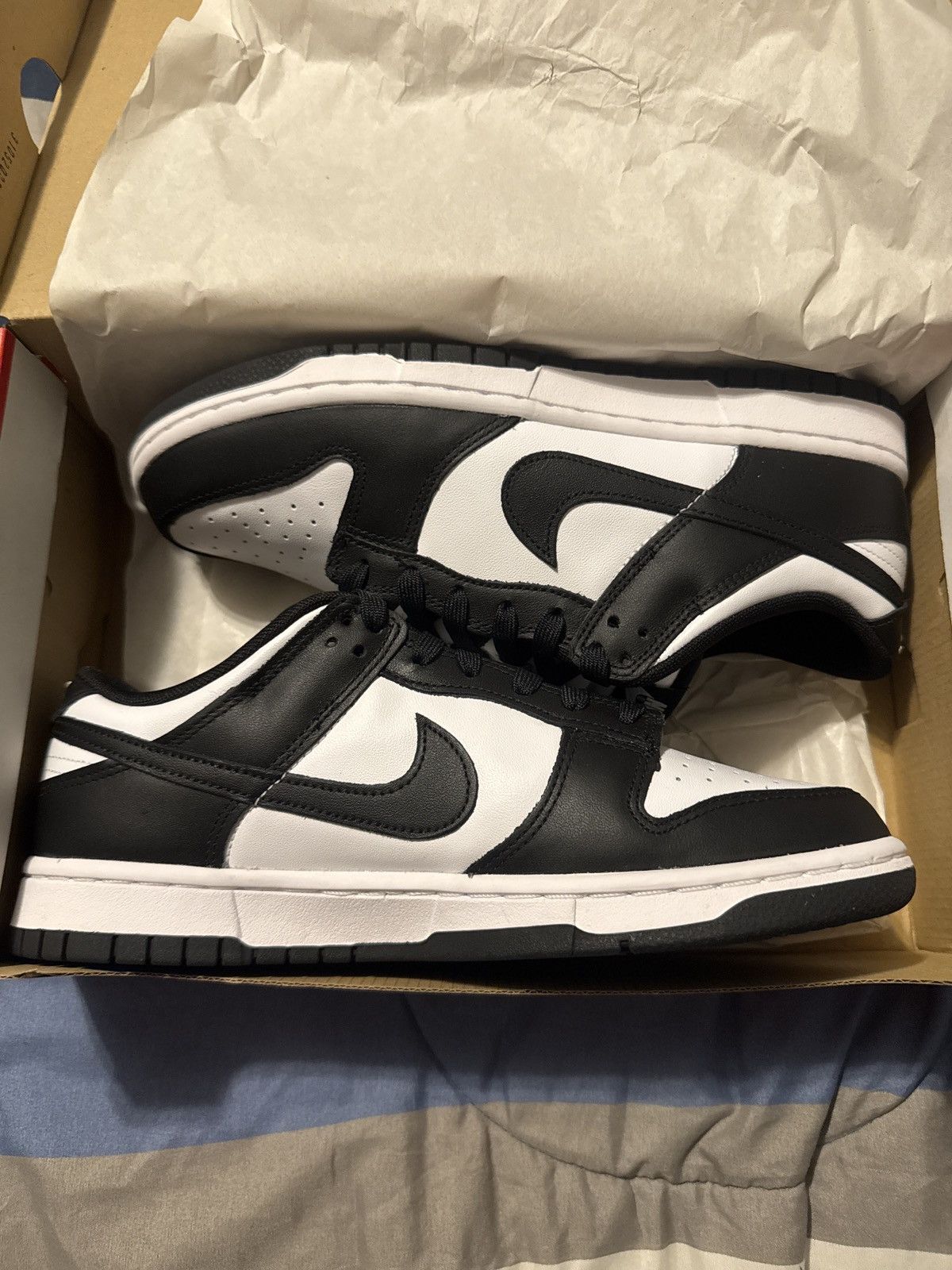 Nike Nike Dunk Low Panda Size US 9 / EU 42 - 2 Thumbnail