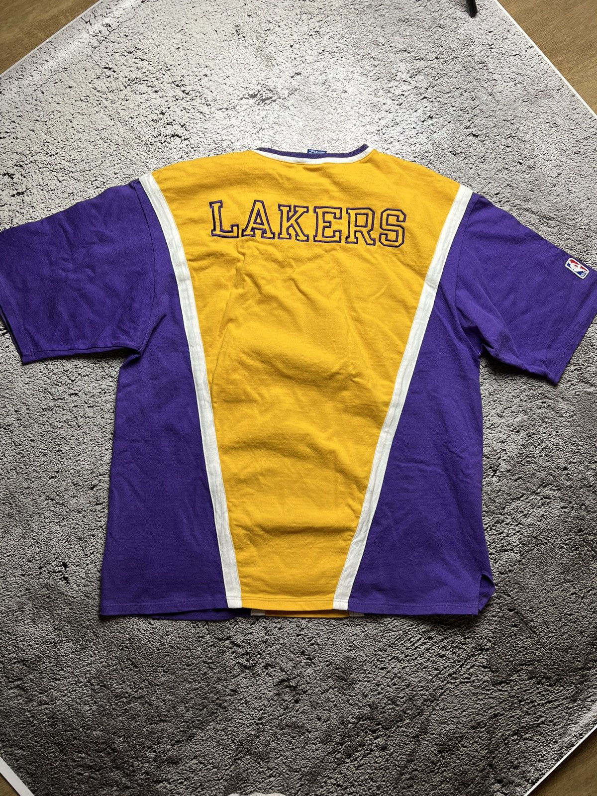 Champion Los Angeles Lakers NBA shooting champion t shirt warm up Size US XL / EU 56 / 4 - 8 Thumbnail
