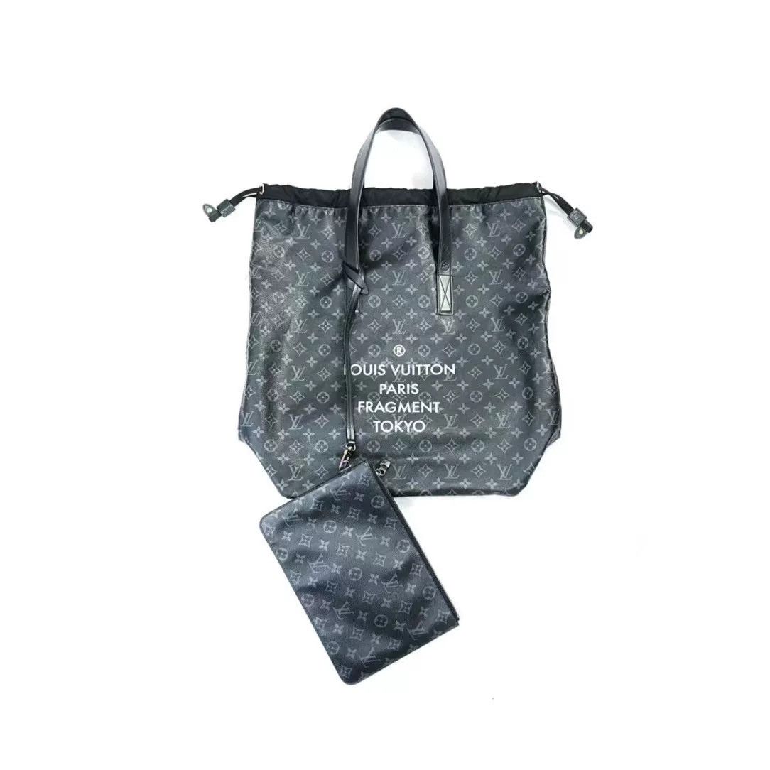 Louis Vuitton Louis Vuitton x Fragment Design Tote Bag Size ONE SIZE - 1 Thumbnail