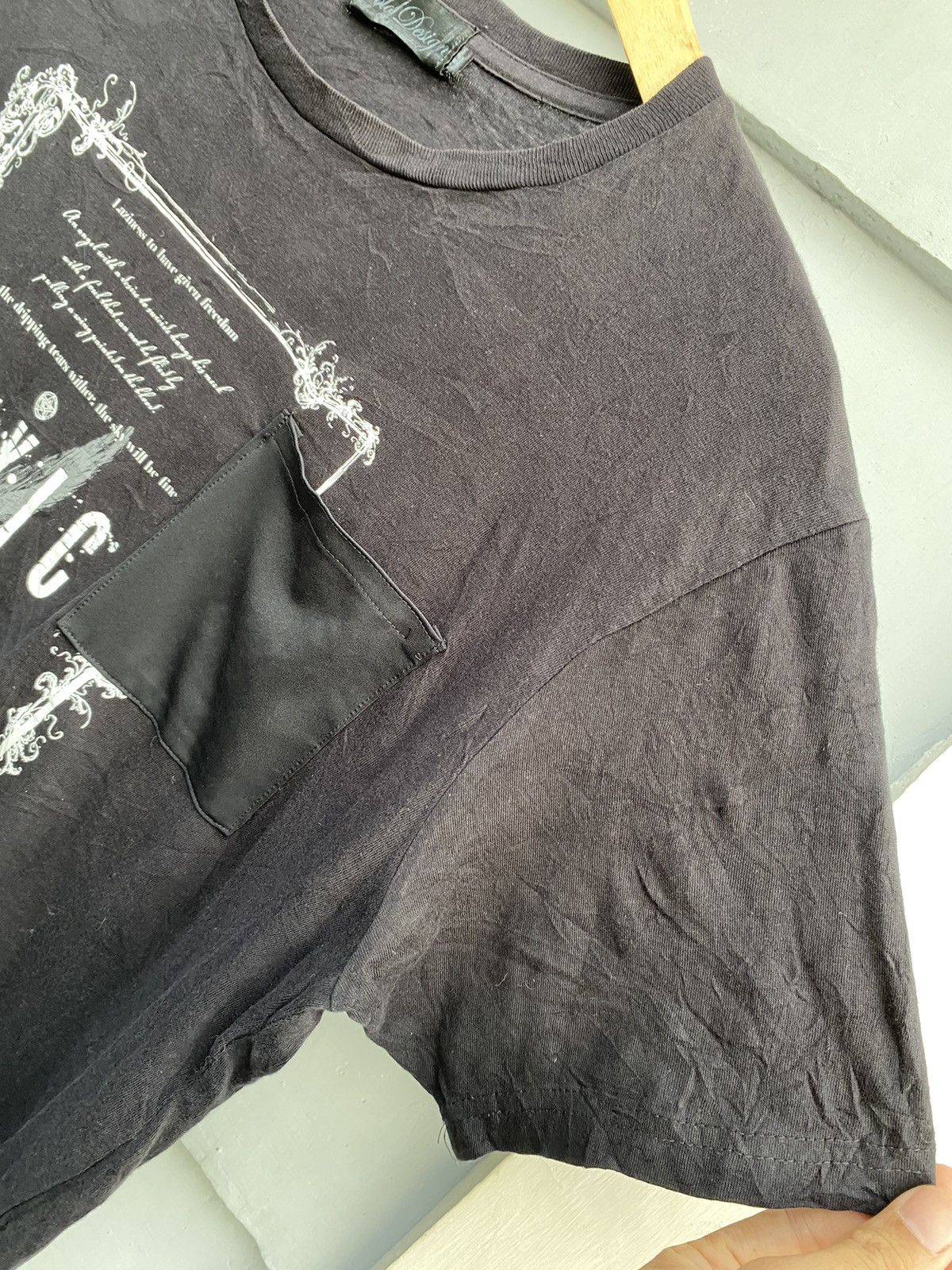 If Six Was Nine Toxic Trait Pocket Tee by Oblo Design Size US L / EU 52-54 / 3 - 4 Thumbnail