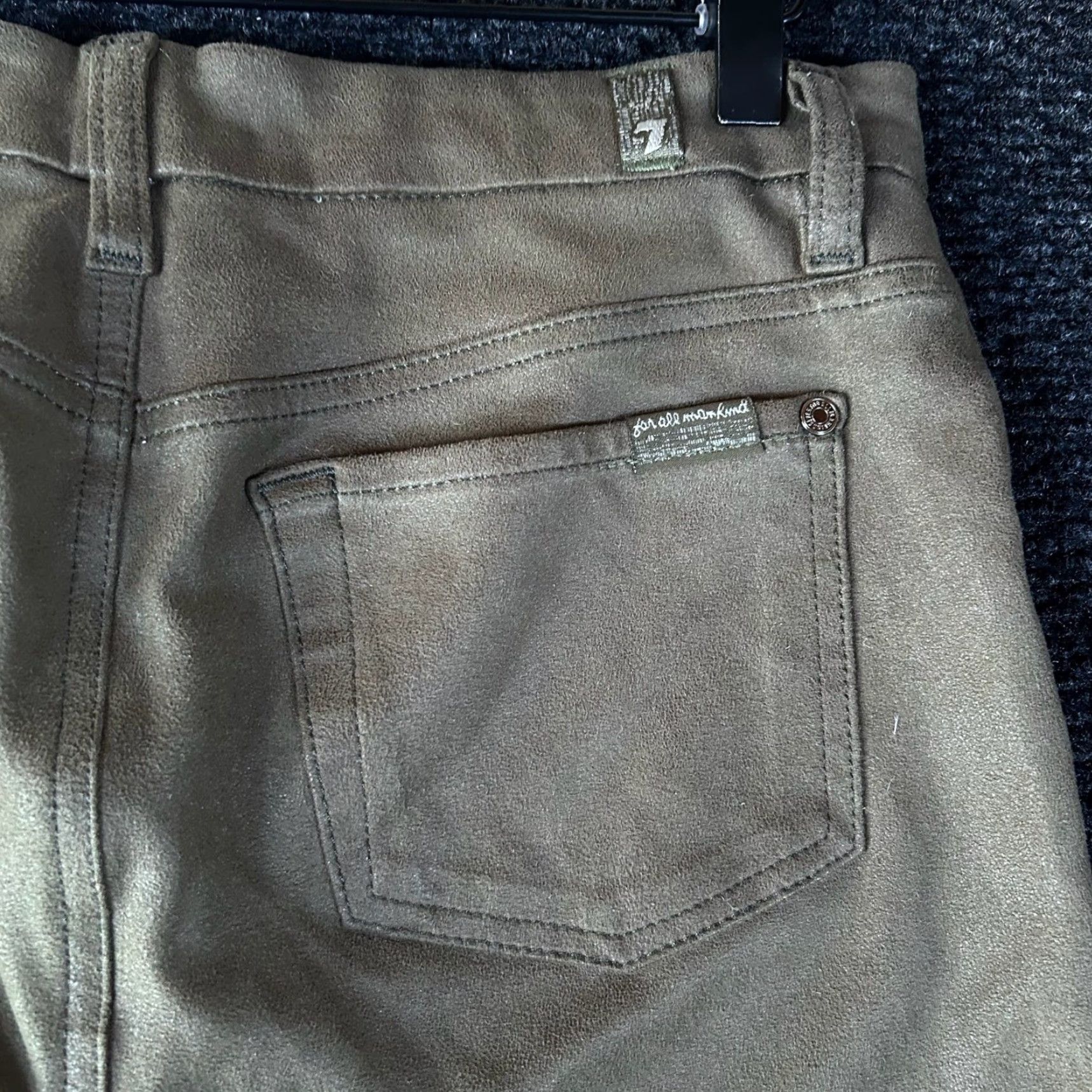 7 For All Mankind 7 For All Mankind Womens Olive Faux Suede Coated Skinny Pants Seamed Knee 28 Size 28" / US 6 / IT 42 - 5 Thumbnail