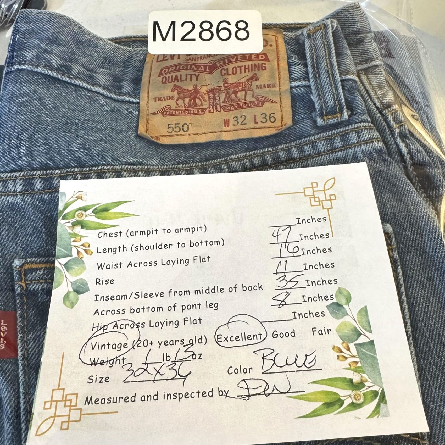 Levi's VINTAGE Levi’s 550 Jeans Mens 32x34 Blue Relaxed Fit Tapered Leg Medium Wash Jeans MensBlue Relaxed Fit Tapered 550 Cowboy USA 32x34 Boys Mens Girls Size US 32 / EU 48 - 7 Thumbnail