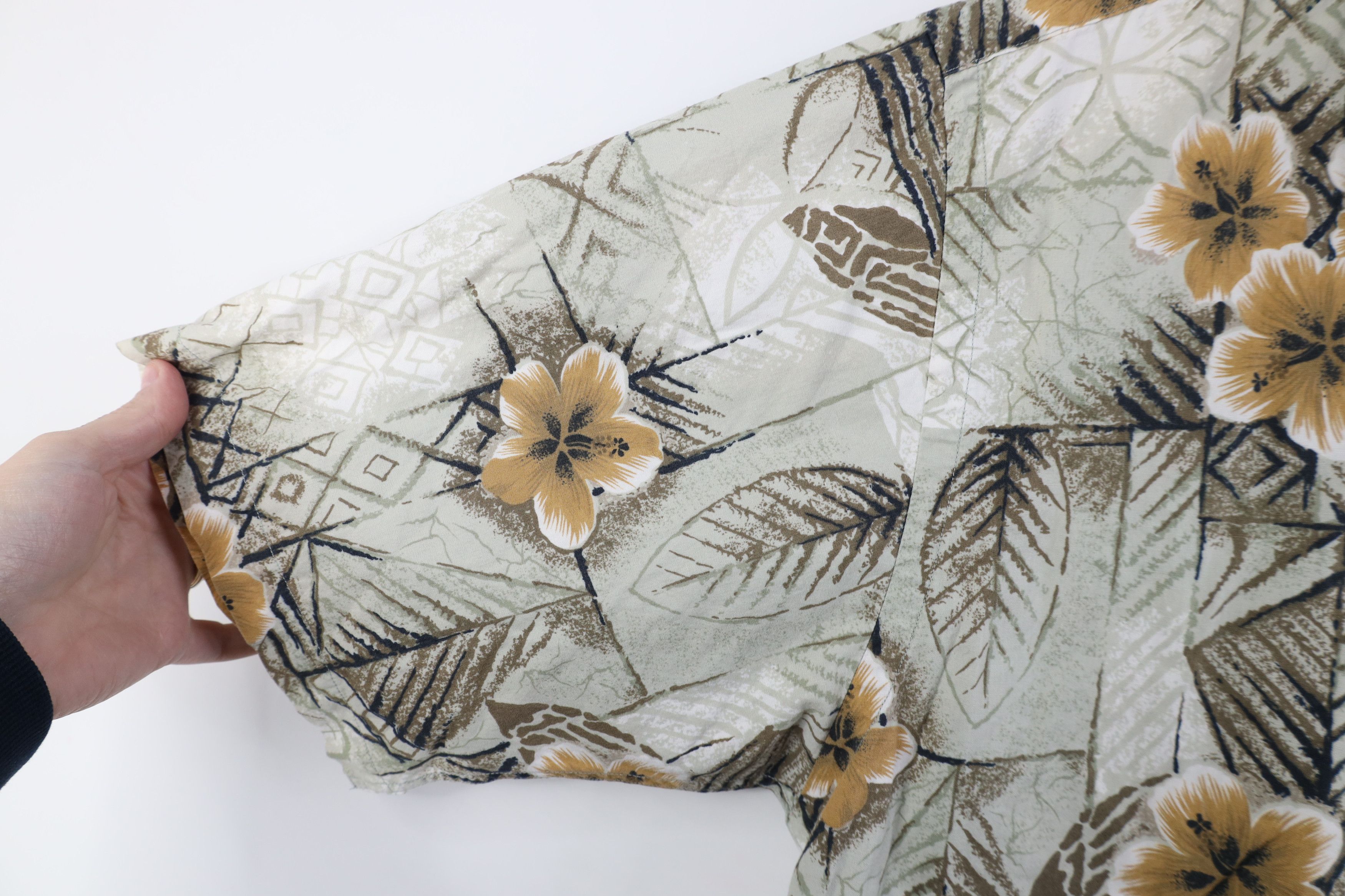 Nautica Vintage 90s Nautica Flower Camp Collar Hawaiian Button Shirt Size US M / EU 48-50 / 2 - 7 Thumbnail