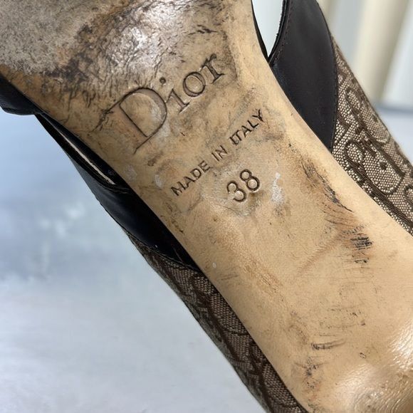Dior VTG Dior Logo Mania Signature Canvas Leather Point Toe 90s H Size US 8 / IT 38 - 11 Thumbnail