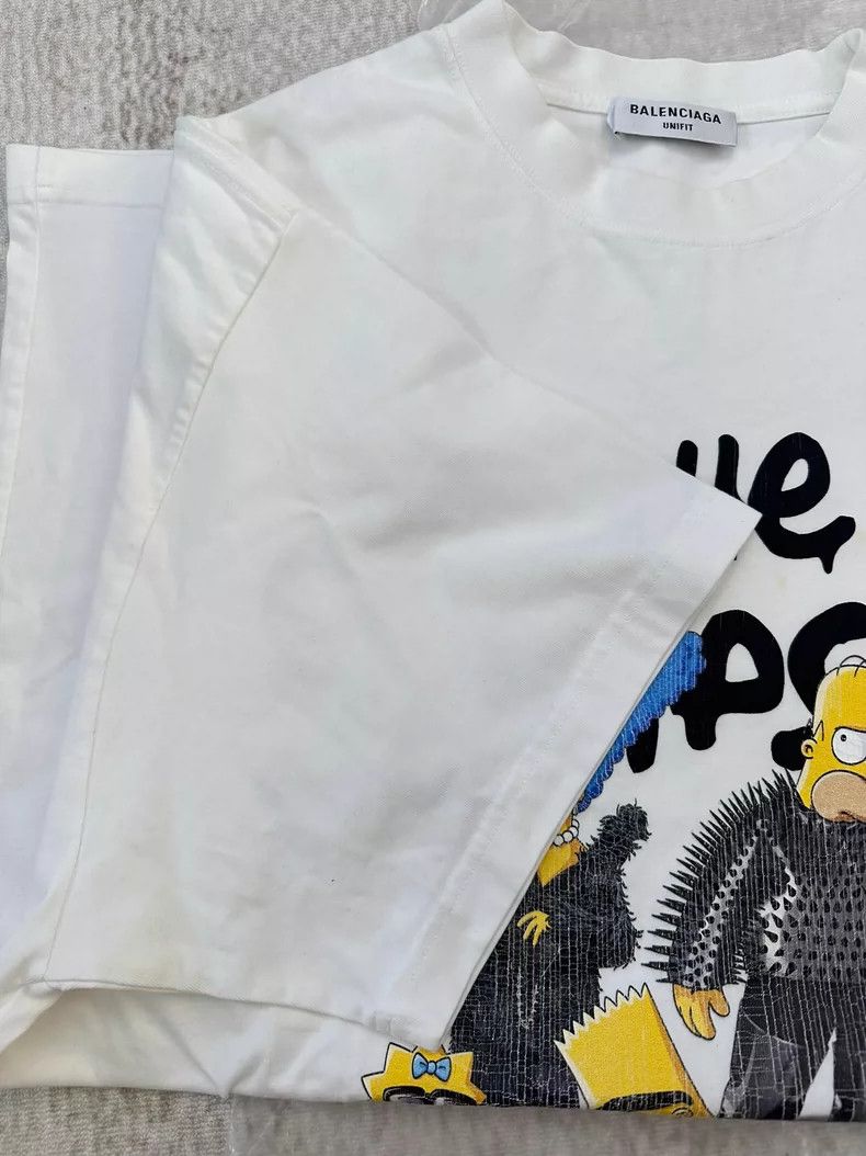 Balenciaga Balenciaga White L size Simpson collaboration Size US L / EU 52-54 / 3 - 9 Thumbnail