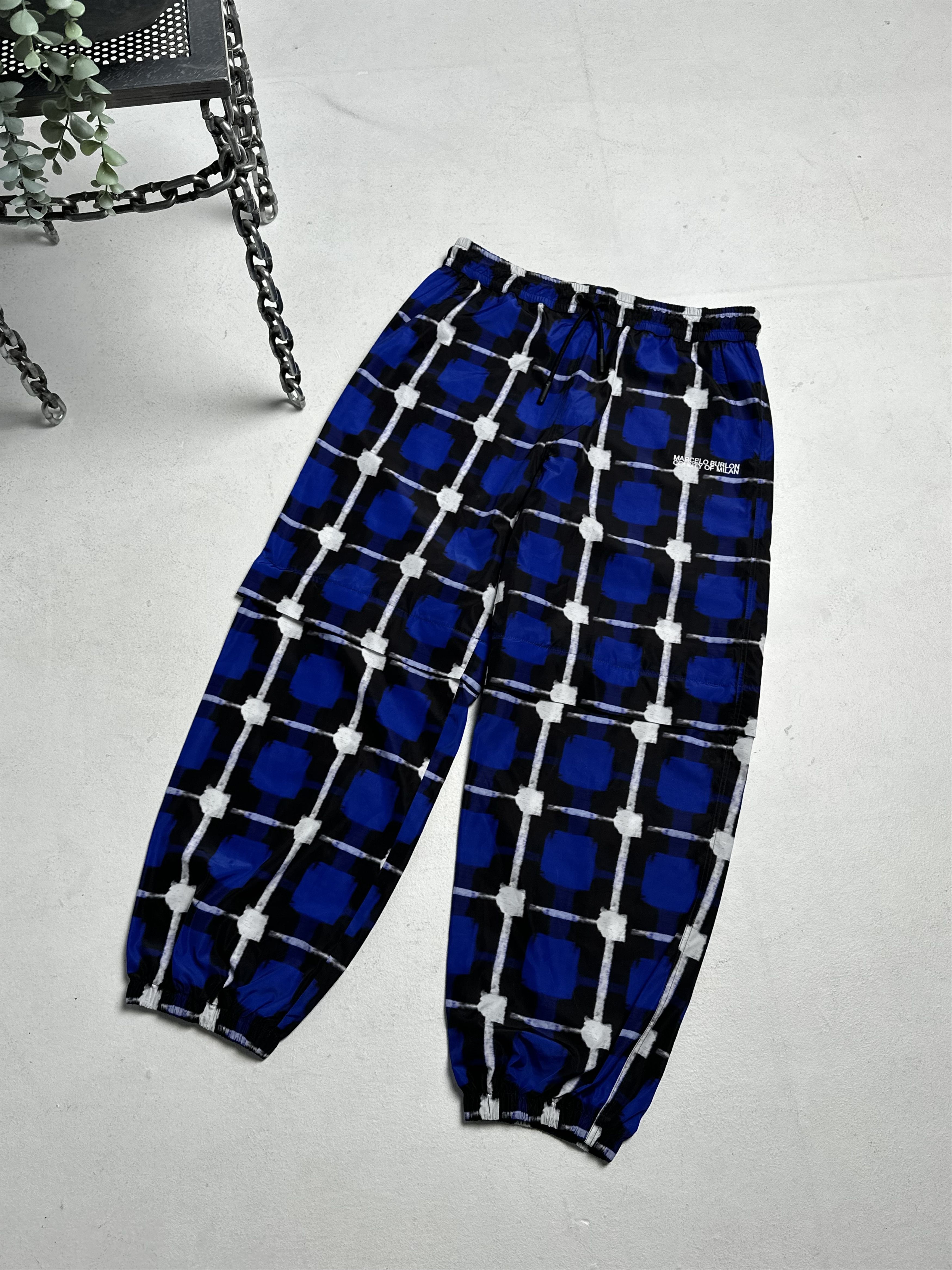 Marcelo Burlon Marcelo Burlon country of milan pants nylon tranformer Size US 34 / EU 50 - 3 Thumbnail