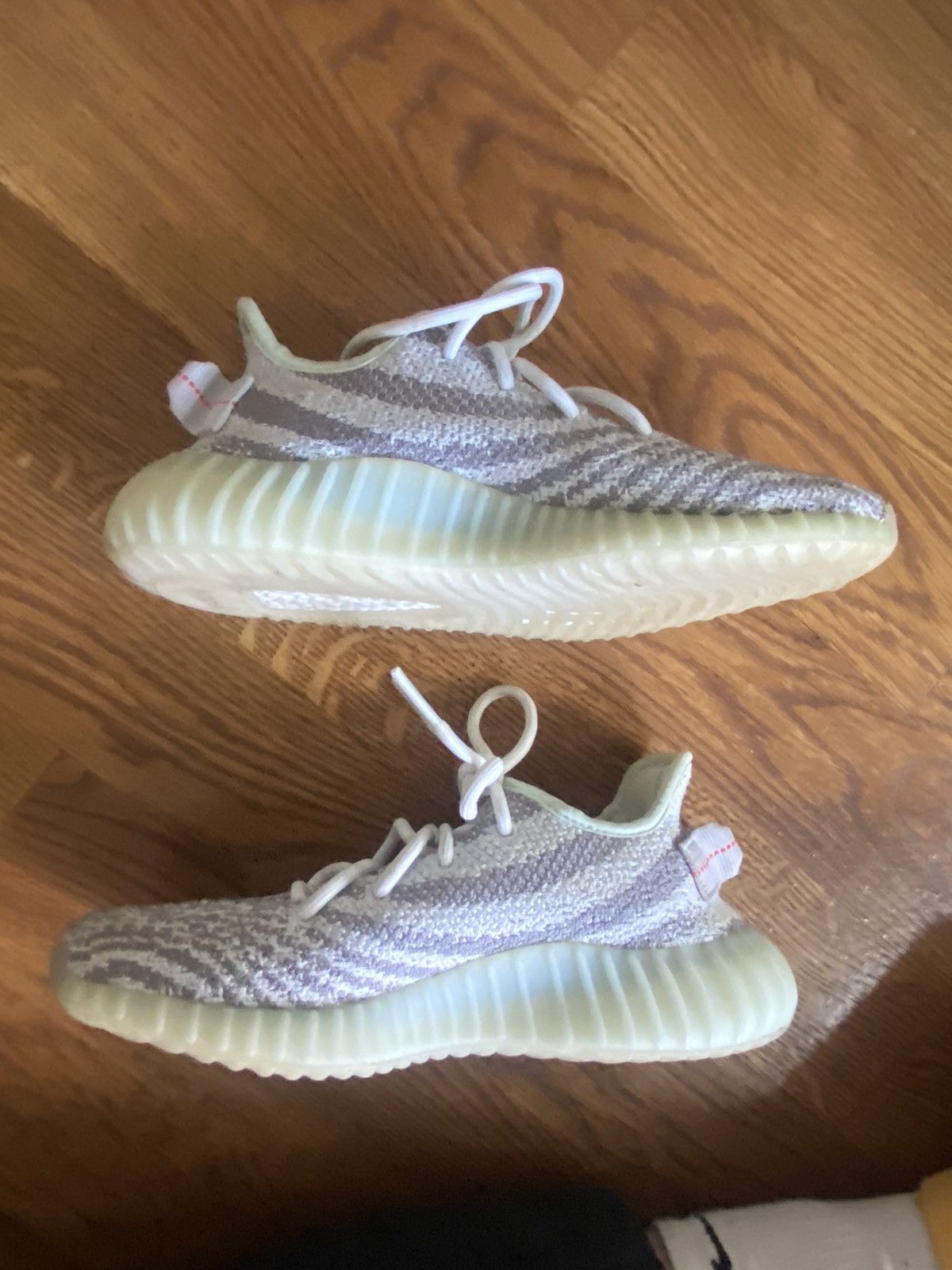 Adidas × Kanye West adidas YEEZY BOOST 350v2 Blue Tint Size US 6 / EU 39 - 2 Thumbnail
