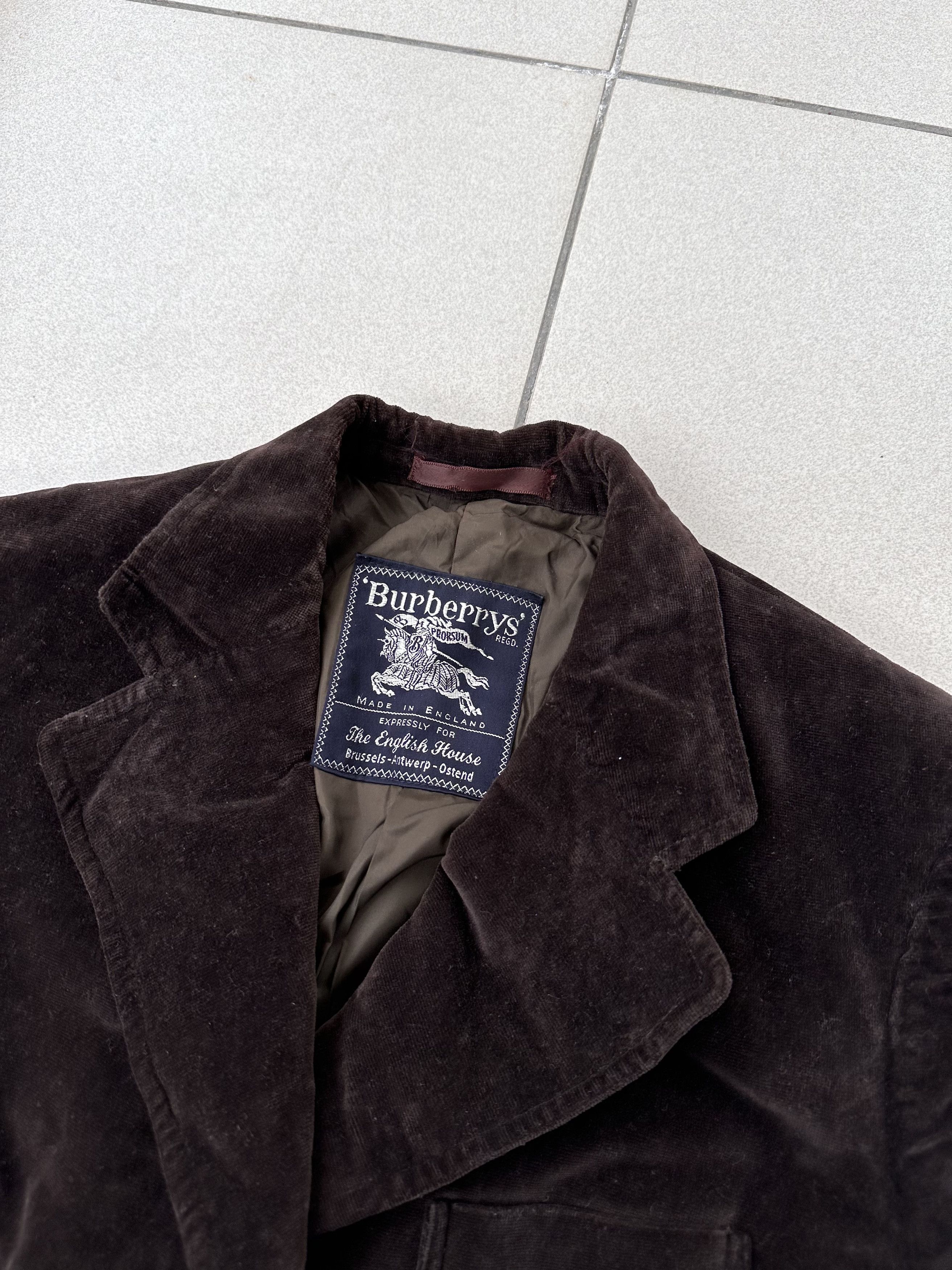 Burberry × Vintage Vintage Burberrys women velour blazer jacket Size M / US 6-8 / IT 42-44 - 4 Thumbnail