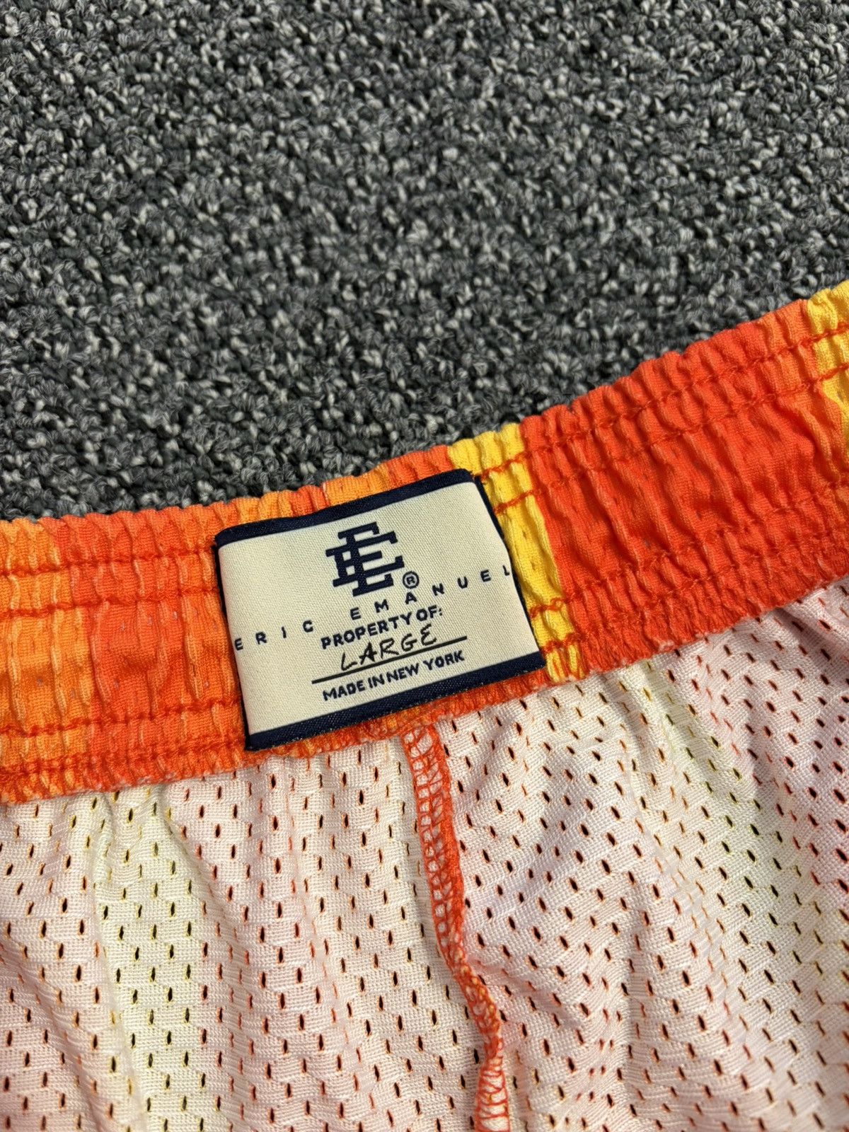 Eric Emanuel Eric Emanuel "Skyline" Shorts Size US 34 / EU 50 - 2 Thumbnail