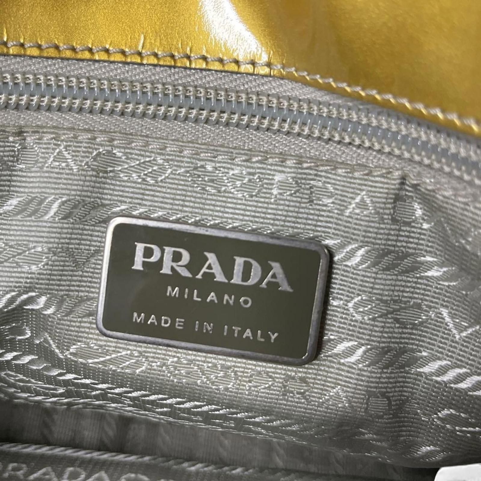 Prada Prada - Quilted Nylon Handbag Gold Accents Size ONE SIZE - 7 Thumbnail