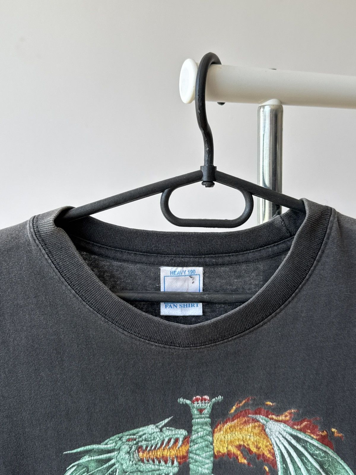Vintage Vintage Y2K Tribal Fire Dragon T-shirt Size US L / EU 52-54 / 3 - 4 Thumbnail