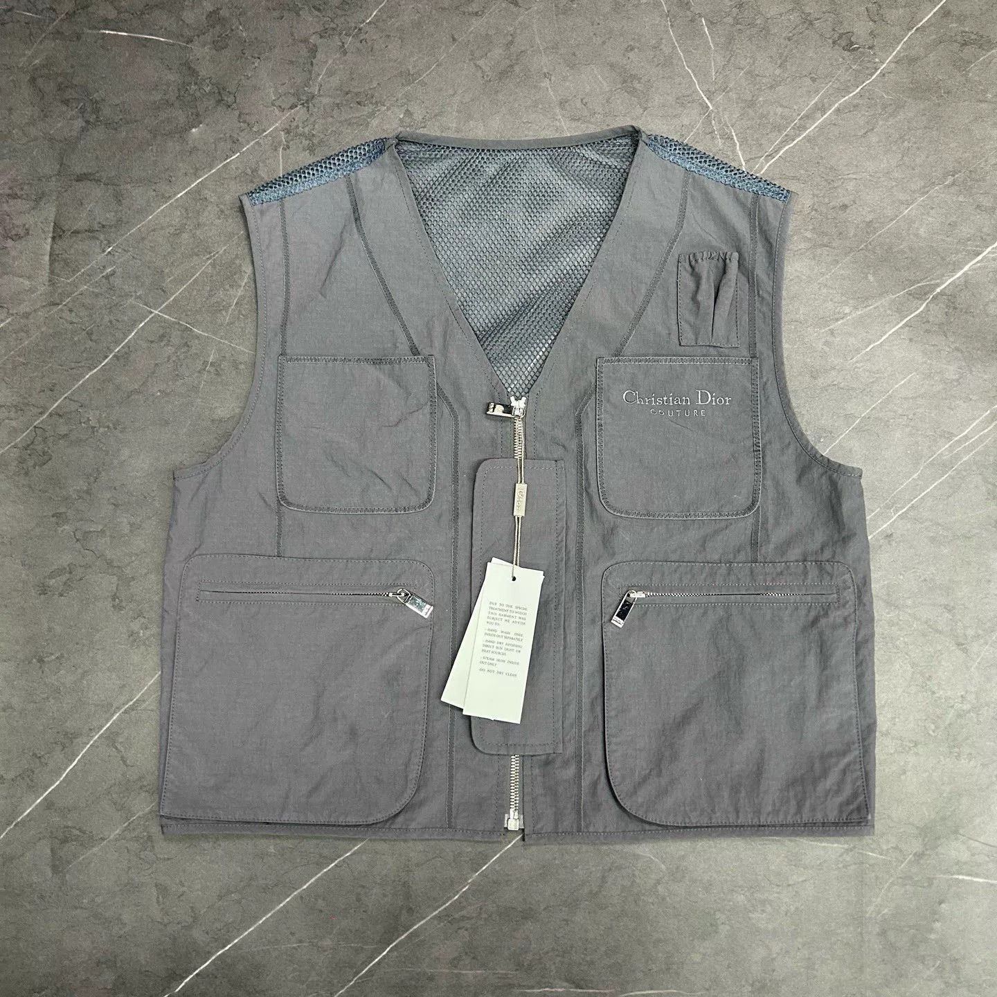 Dior Dior Tank Top 23 Men Size US XS / EU 42 / 0 - 1 Thumbnail